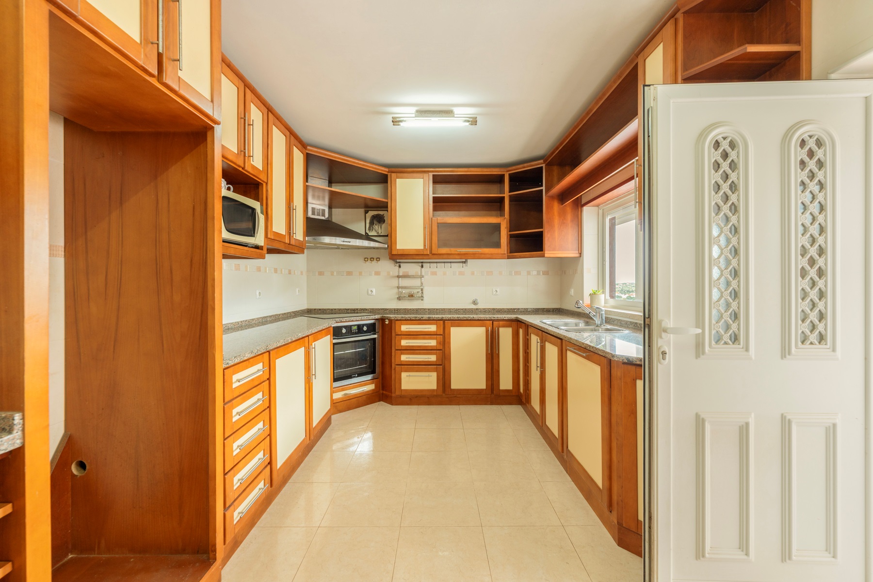  Country Estate, 4 bedrooms, for Sale - 物件實景