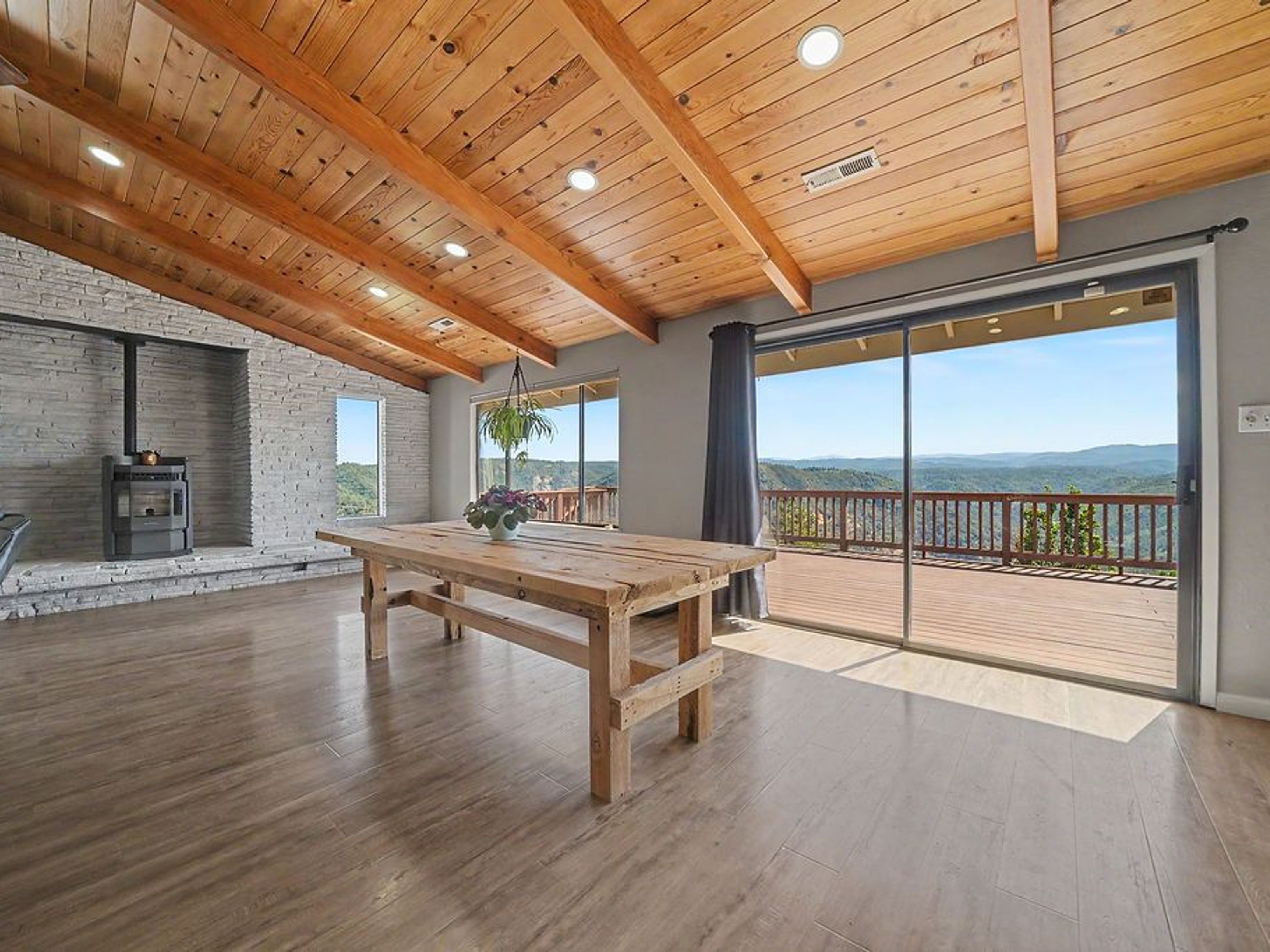  11110 Clinton Bar Road, Pine Grove, CA 95665 - 物件實景