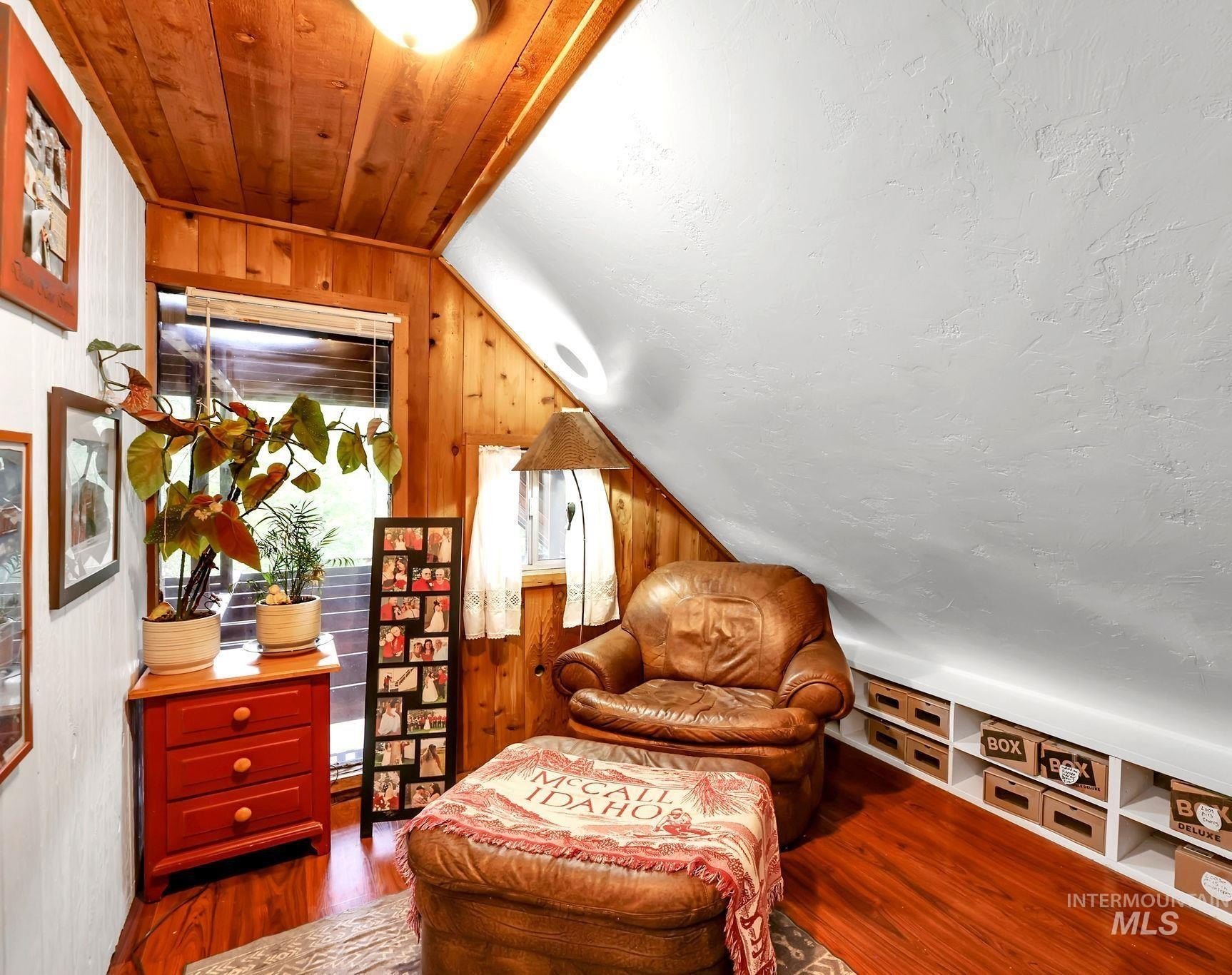 McCall, Idaho, 83638, United States, 5 Bedrooms Bedrooms, ,3 BathroomsBathrooms,Residential,For Sale,1870481