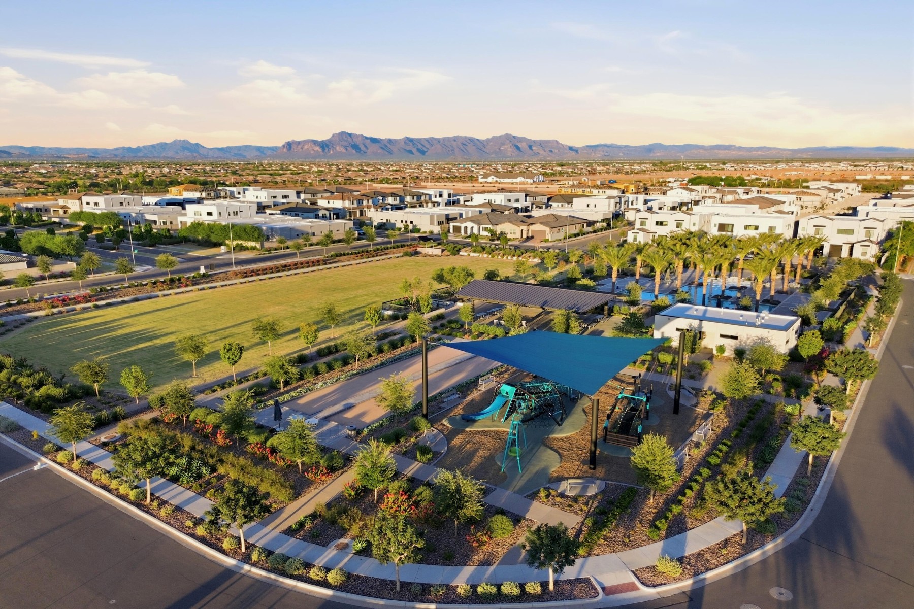  10318 E Unity Avenue¦Mesa, AZ - 物件實景