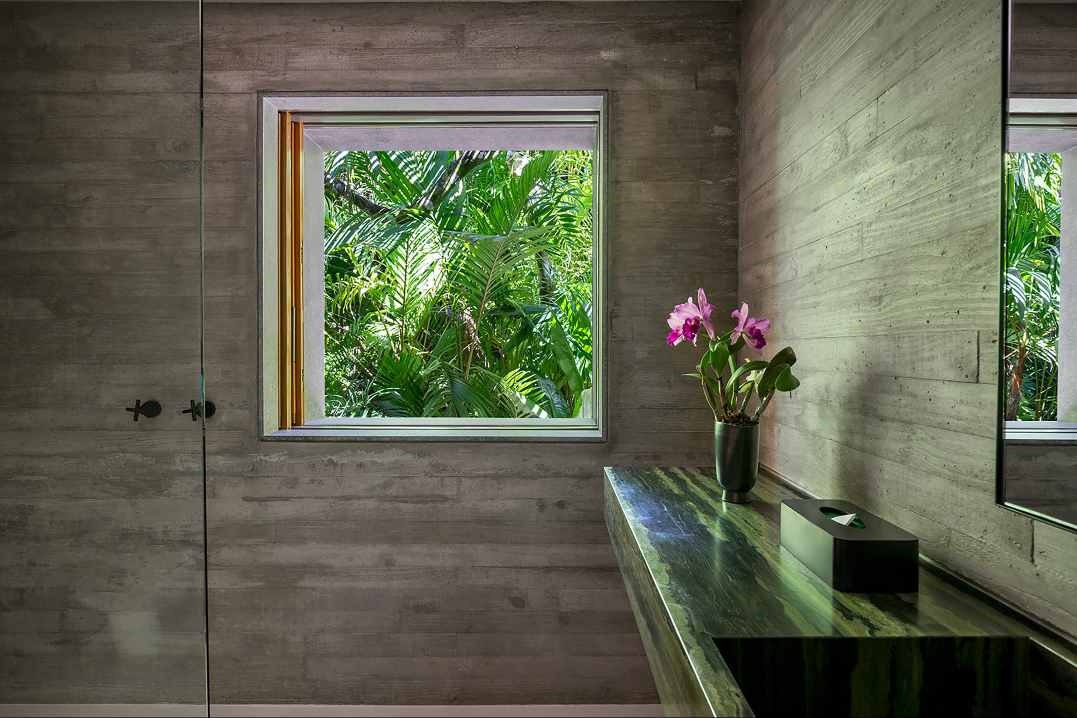  Seafront house by Marcio Kogan with seamless integration to the landscape - 物件實景