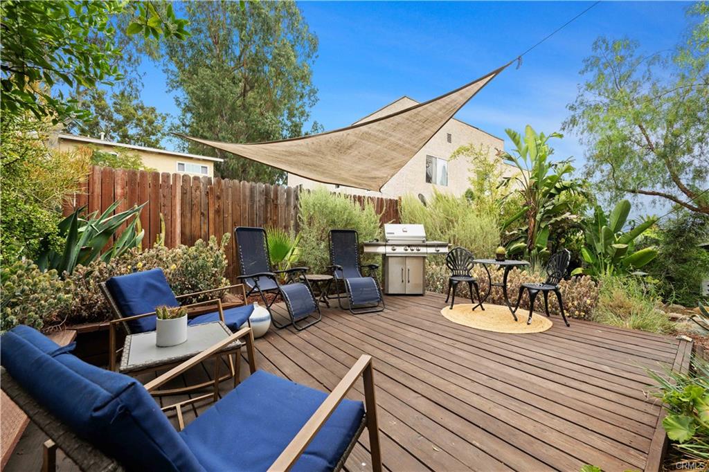 Los Angeles, California, 90033, United States, 3 Bedrooms Bedrooms, ,2 BathroomsBathrooms,Residential,For Sale,1935354