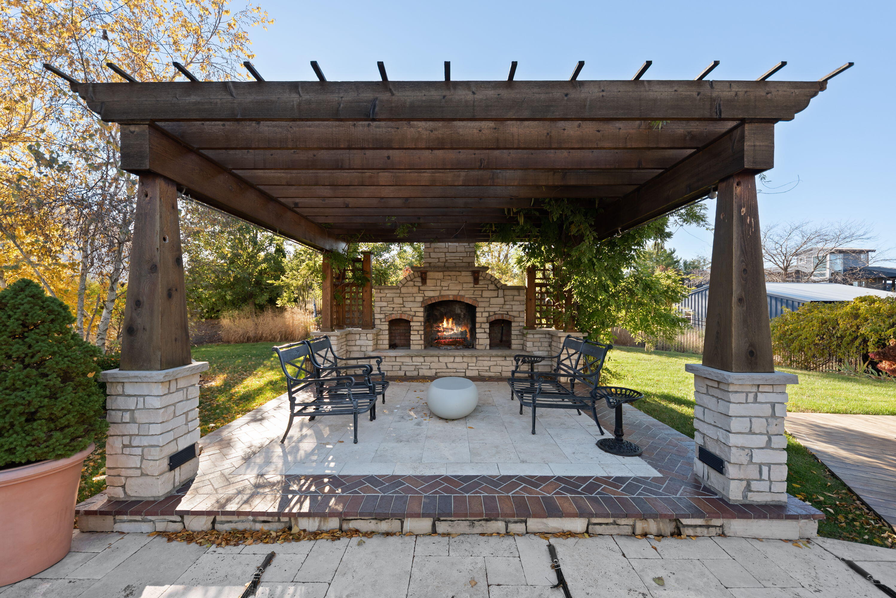 New Buffalo, Michigan, 49117, United States, 6 Bedrooms Bedrooms, ,5 BathroomsBathrooms,Residential,For Sale,1989502