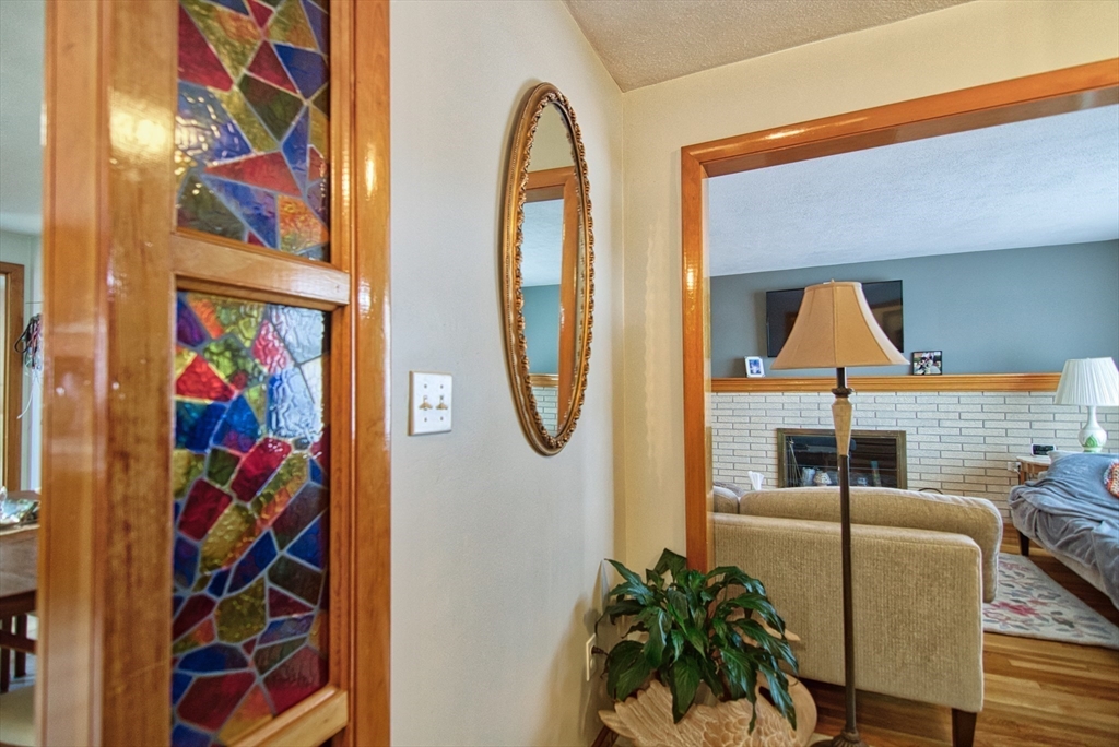 Revere, Massachusetts, 02151, United States, 4 Bedrooms Bedrooms, ,4 BathroomsBathrooms,Residential,For Sale,1935883