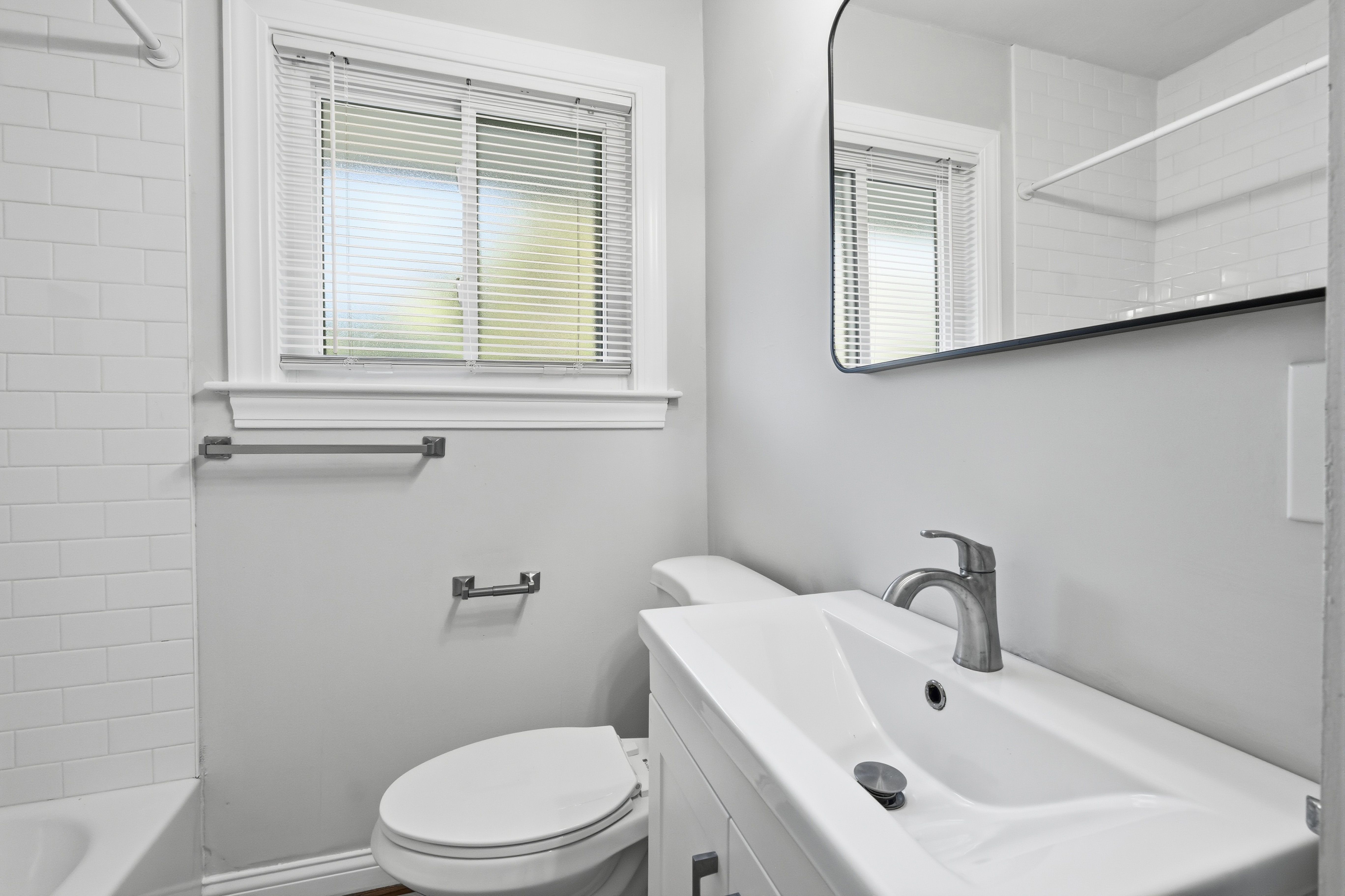  1716 Brentmoor Lane, Louisville, KY 40223 - 物件實景