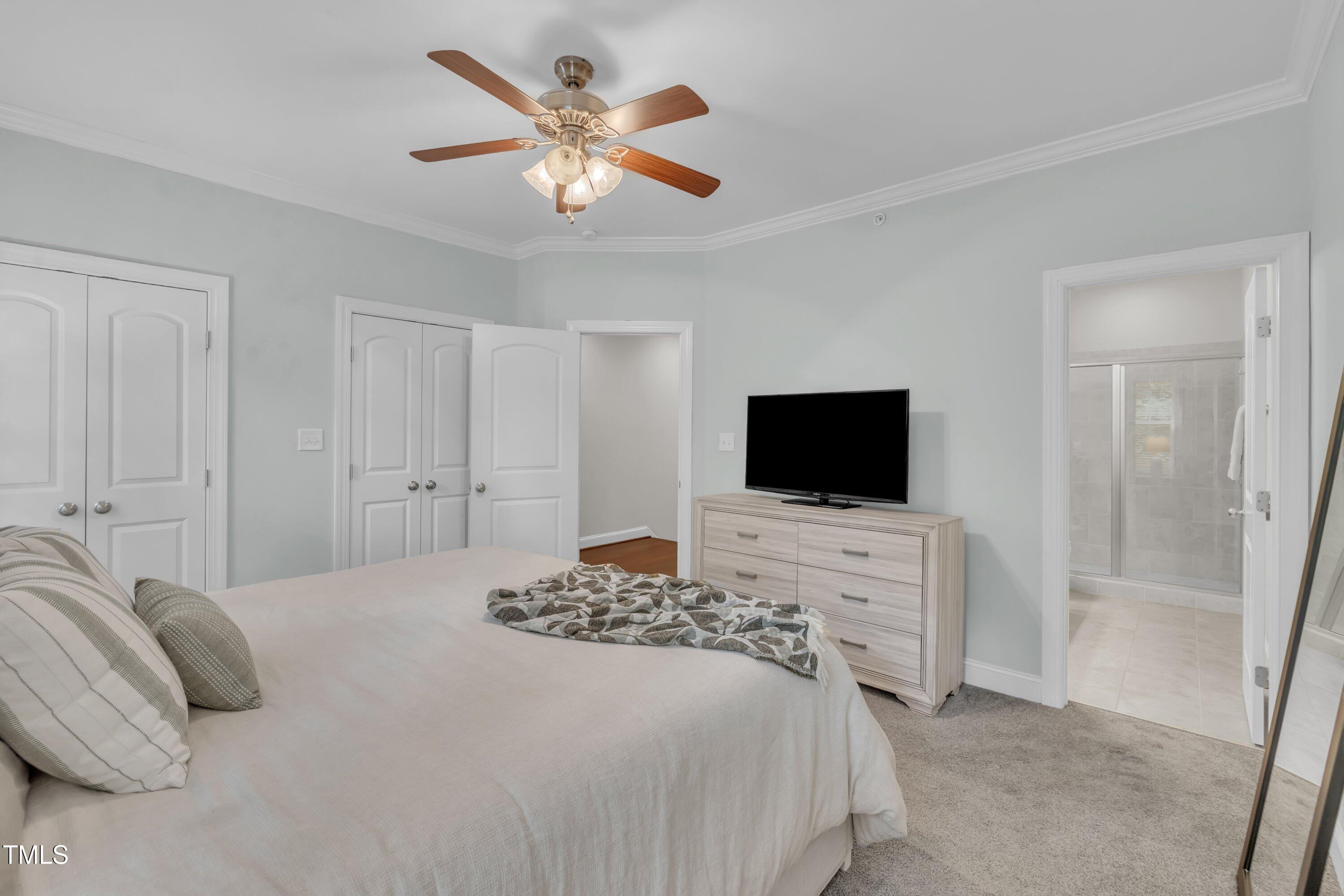 Raleigh, North Carolina, 27608, United States, 2 Bedrooms Bedrooms, ,3 BathroomsBathrooms,Residential,For Sale,1947101