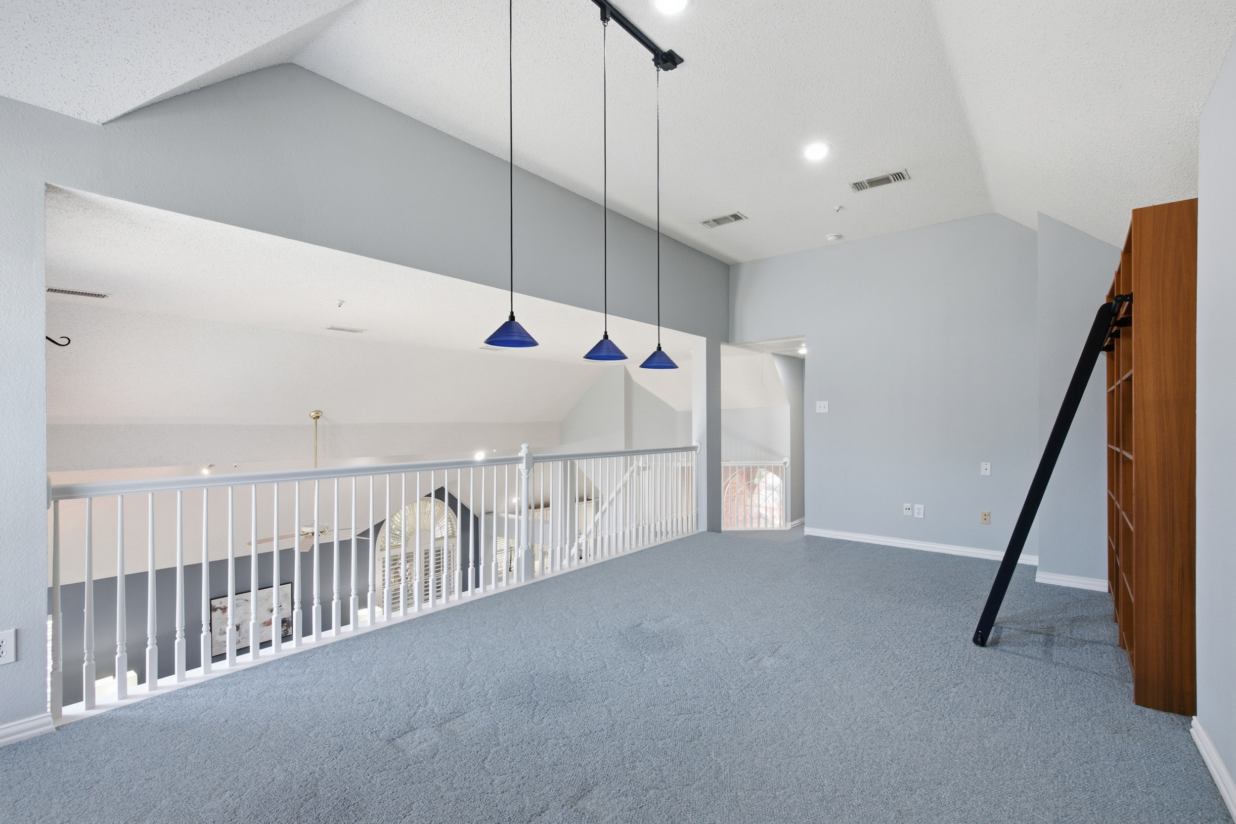  Updated Addison Gem  3 Beds + Game Room  Low-Maintenance Living - 物件實景