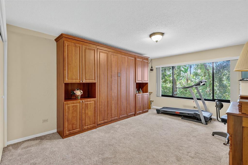 Largo, Florida, 33774, United States, 3 Bedrooms Bedrooms, ,3 BathroomsBathrooms,Residential,For Sale,1965170