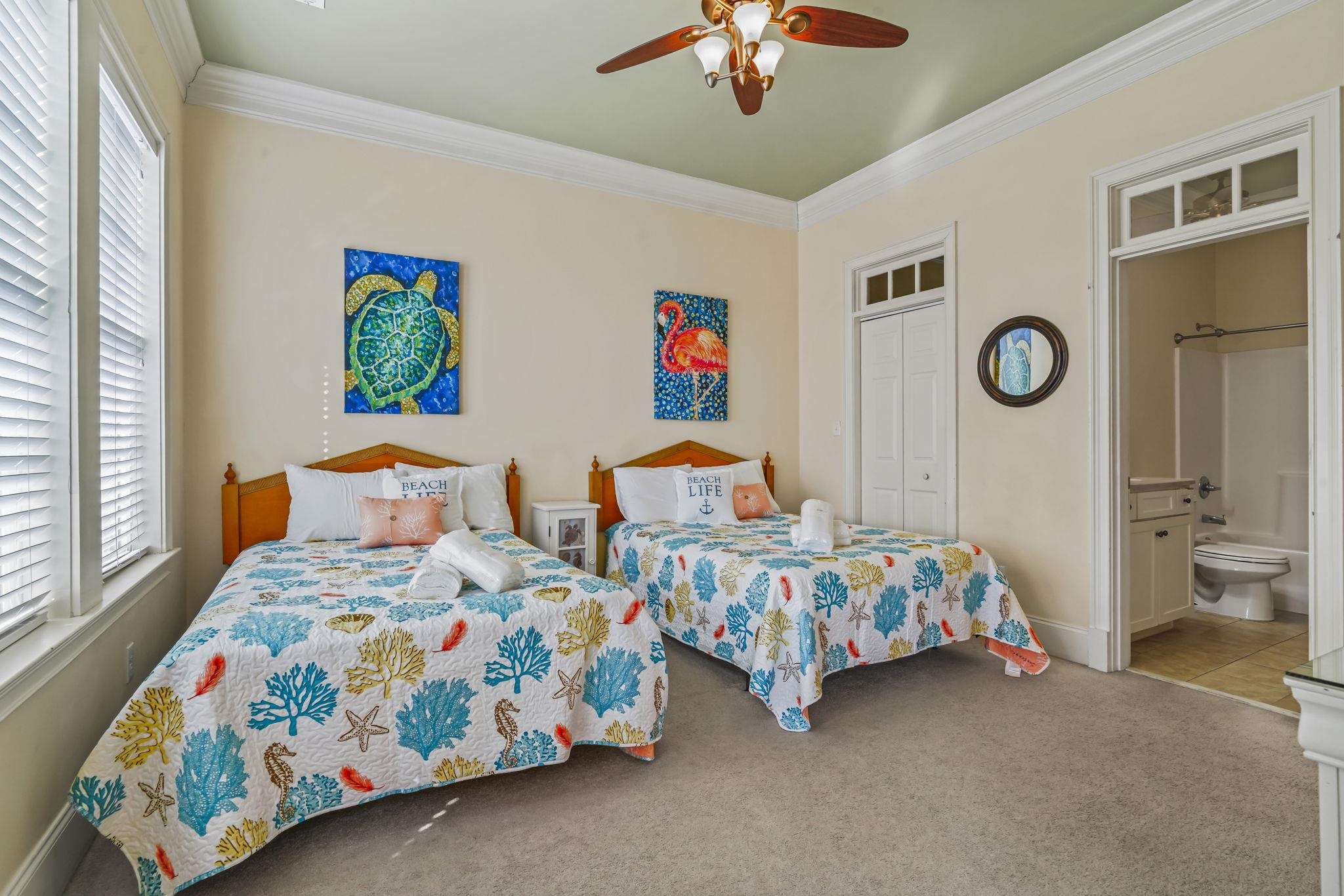 Murrells Inlet, South Carolina, 29576, United States, 8 Bedrooms Bedrooms, ,9 BathroomsBathrooms,Residential,For Sale,2008143