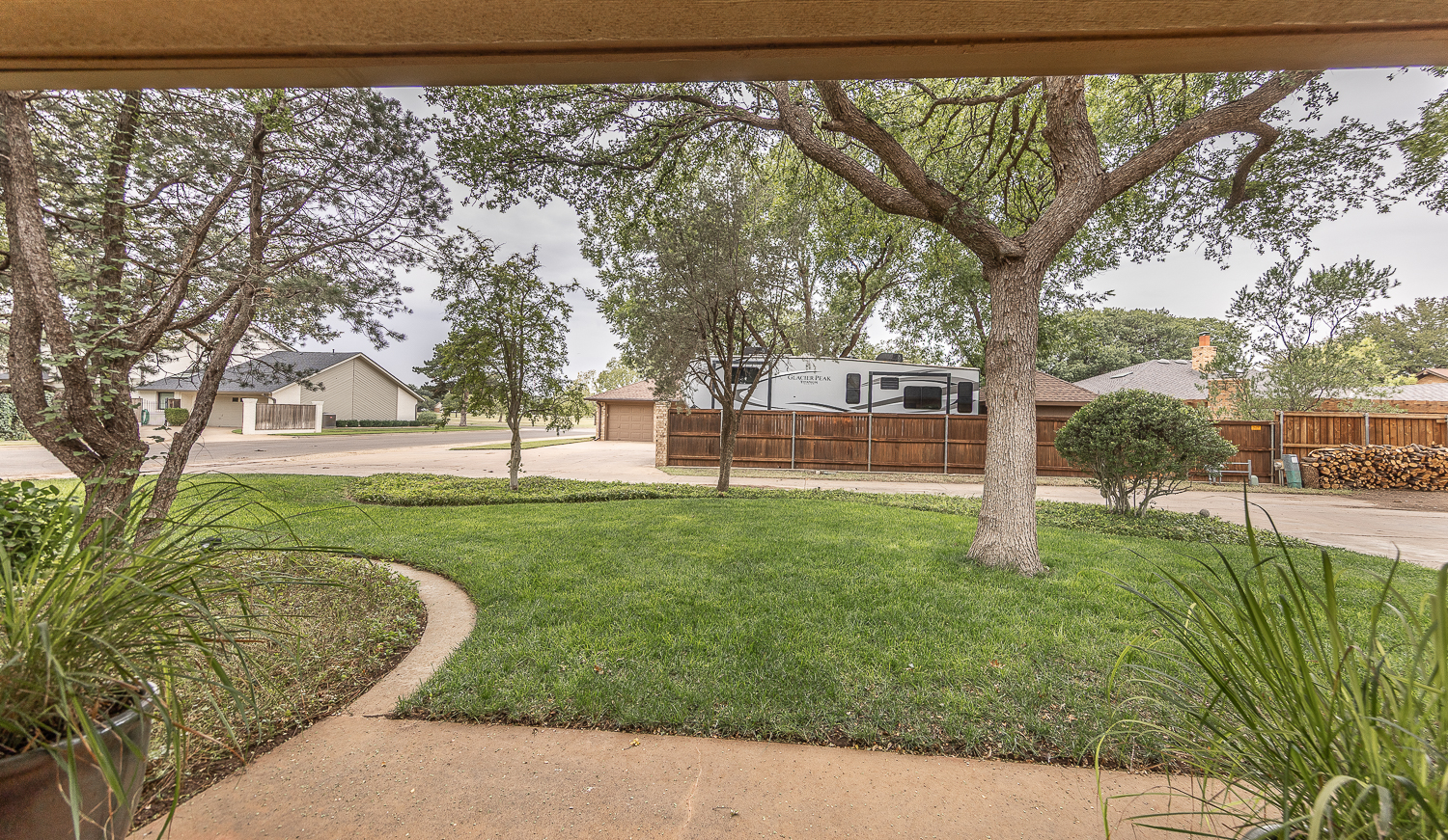 Lubbock, Texas, 79424, United States, 3 Bedrooms Bedrooms, ,3 BathroomsBathrooms,Residential,For Sale,1969049
