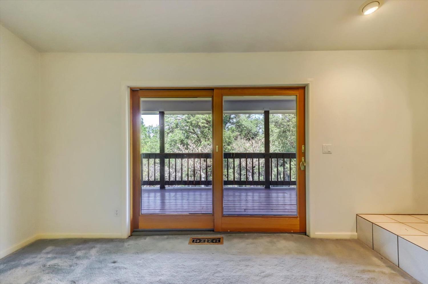 Penn Valley, California, 95946, United States, 3 Bedrooms Bedrooms, ,4 BathroomsBathrooms,Residential,For Sale,1798374