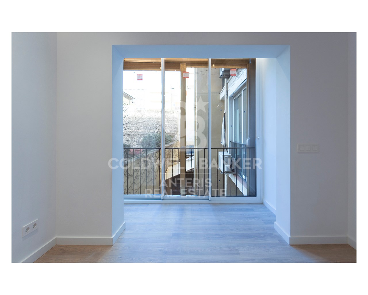 Barcelona, Catalonia, ES, 2 Bedrooms Bedrooms, ,1 BathroomBathrooms,Residential,For Sale,1688739