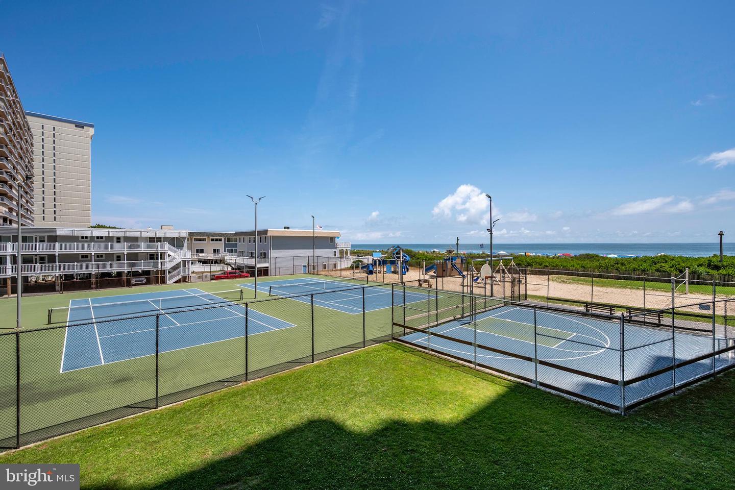 Ocean City, Maryland, 21842, United States, 2 Bedrooms Bedrooms, ,2 BathroomsBathrooms,Residential,For Sale,1956111