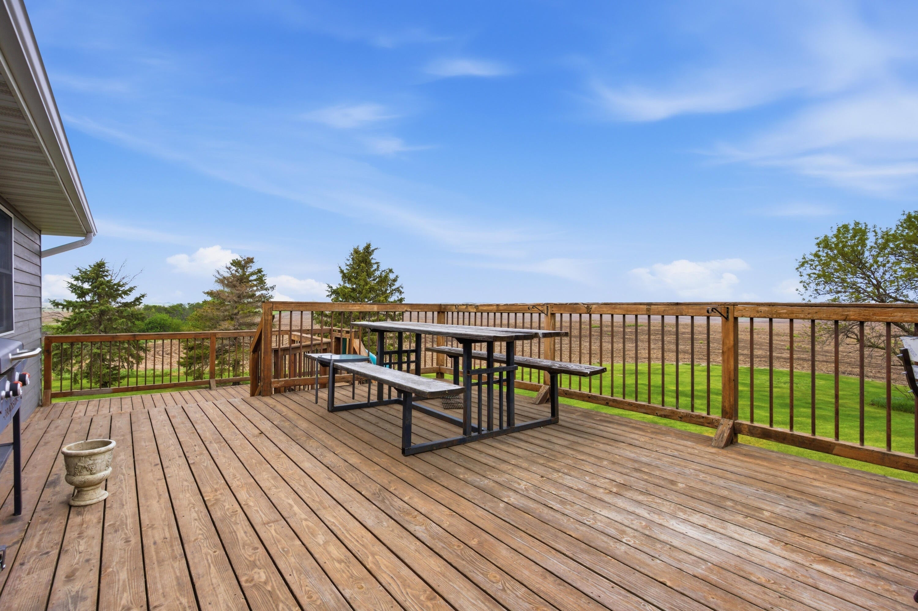 Selby, South Dakota, 57472, United States, 4 Bedrooms Bedrooms, ,Residential,For Sale,2049409
