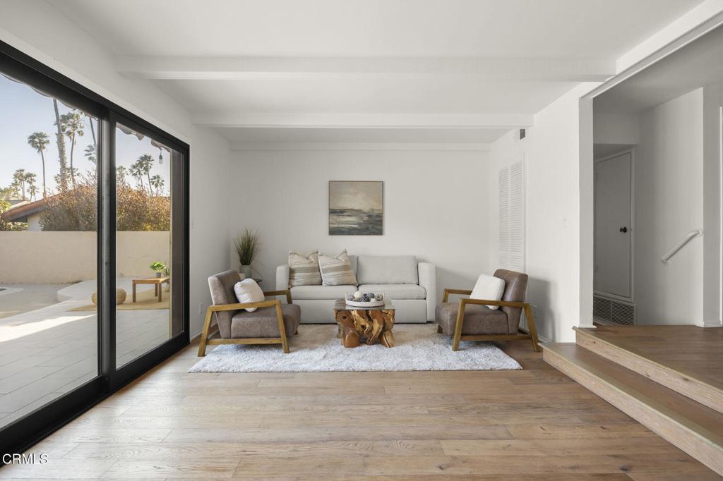 Ventura, California, 93001, United States, 4 Bedrooms Bedrooms, ,3 BathroomsBathrooms,Residential,For Sale,1979248