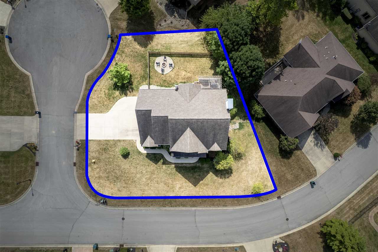 Richmond, Indiana, 47374, United States, 4 Bedrooms Bedrooms, ,4 BathroomsBathrooms,Residential,For Sale,1956256