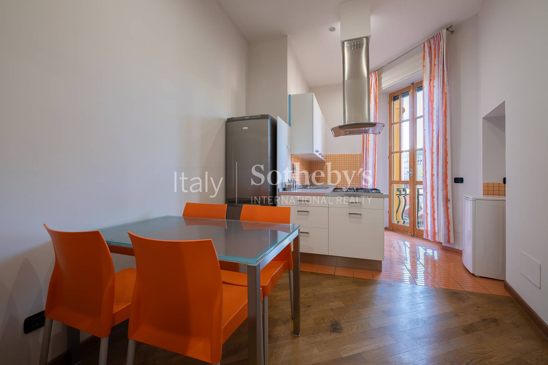  Elegant Liberty-Style Apartment on Via Monte Zebio - 物件實景