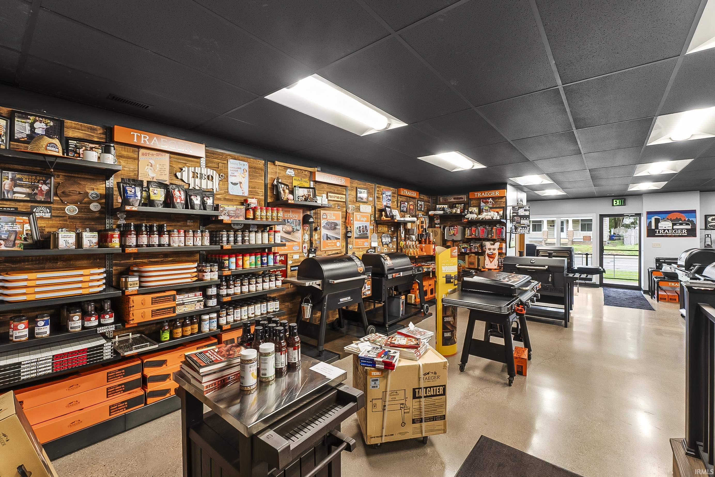 Fort Wayne, Indiana, 46805-3241, United States, 6 Bedrooms Bedrooms, ,4 BathroomsBathrooms,Residential,For Sale,1976576