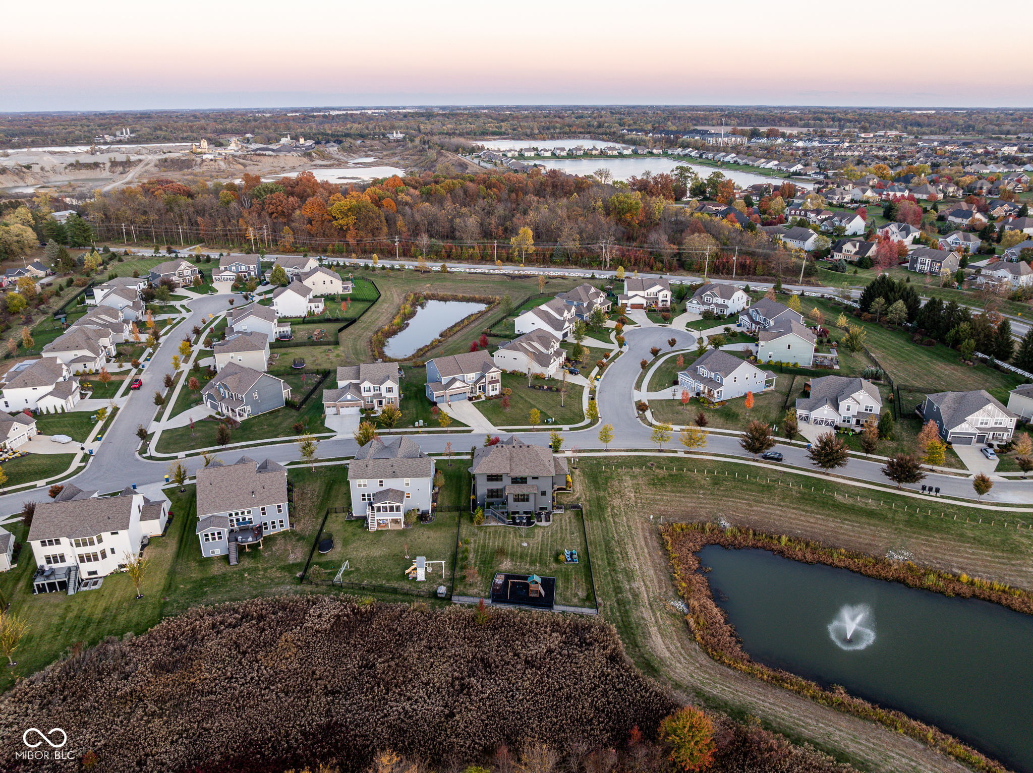 Noblesville, Indiana, 46062, United States, 6 Bedrooms Bedrooms, ,4 BathroomsBathrooms,Residential,For Sale,1987337
