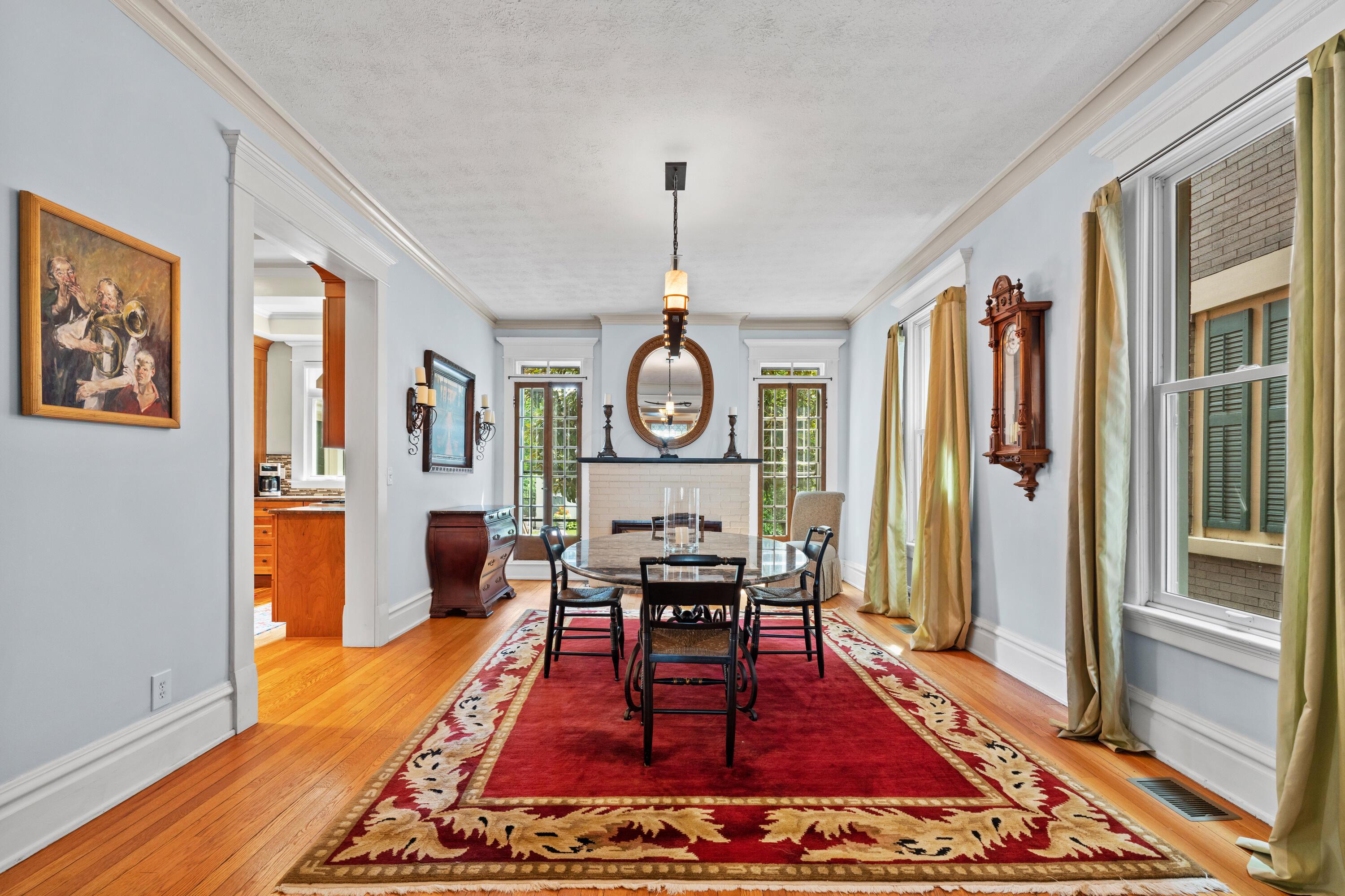 Columbus, Ohio, 43203, United States, 5 Bedrooms Bedrooms, ,4 BathroomsBathrooms,Residential,For Sale,1983824