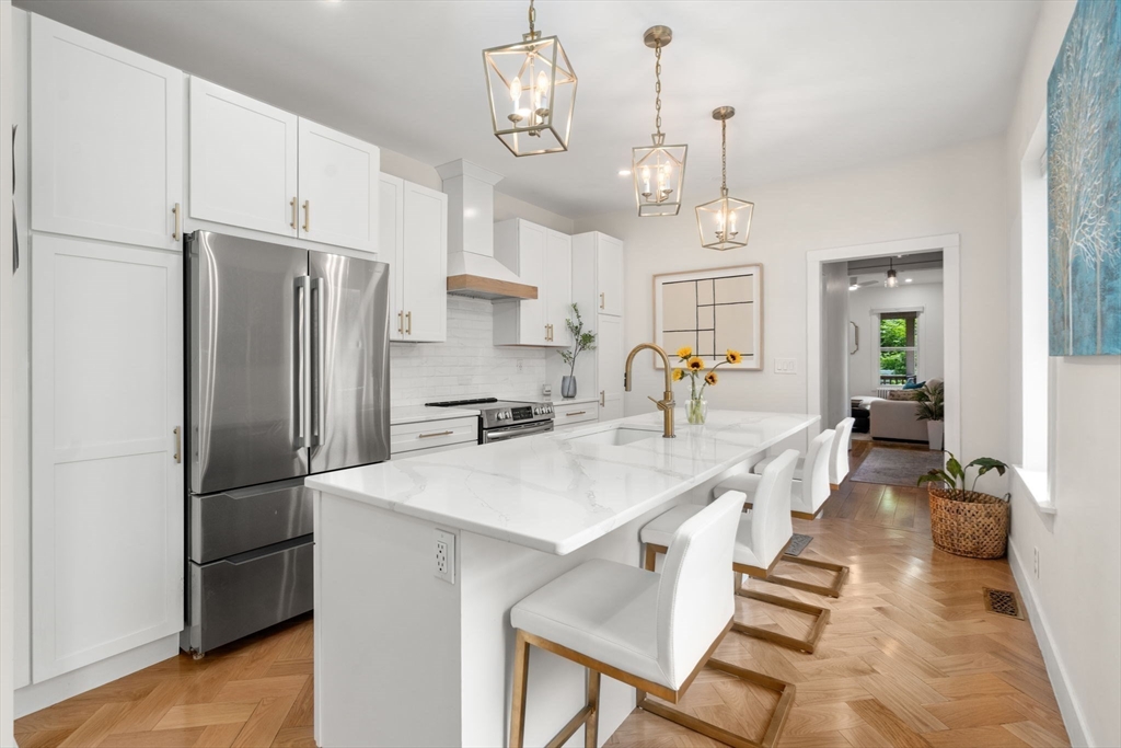 Boston, Massachusetts, 02129, United States, 1 Bedroom Bedrooms, ,1 BathroomBathrooms,Residential,For Sale,1911584