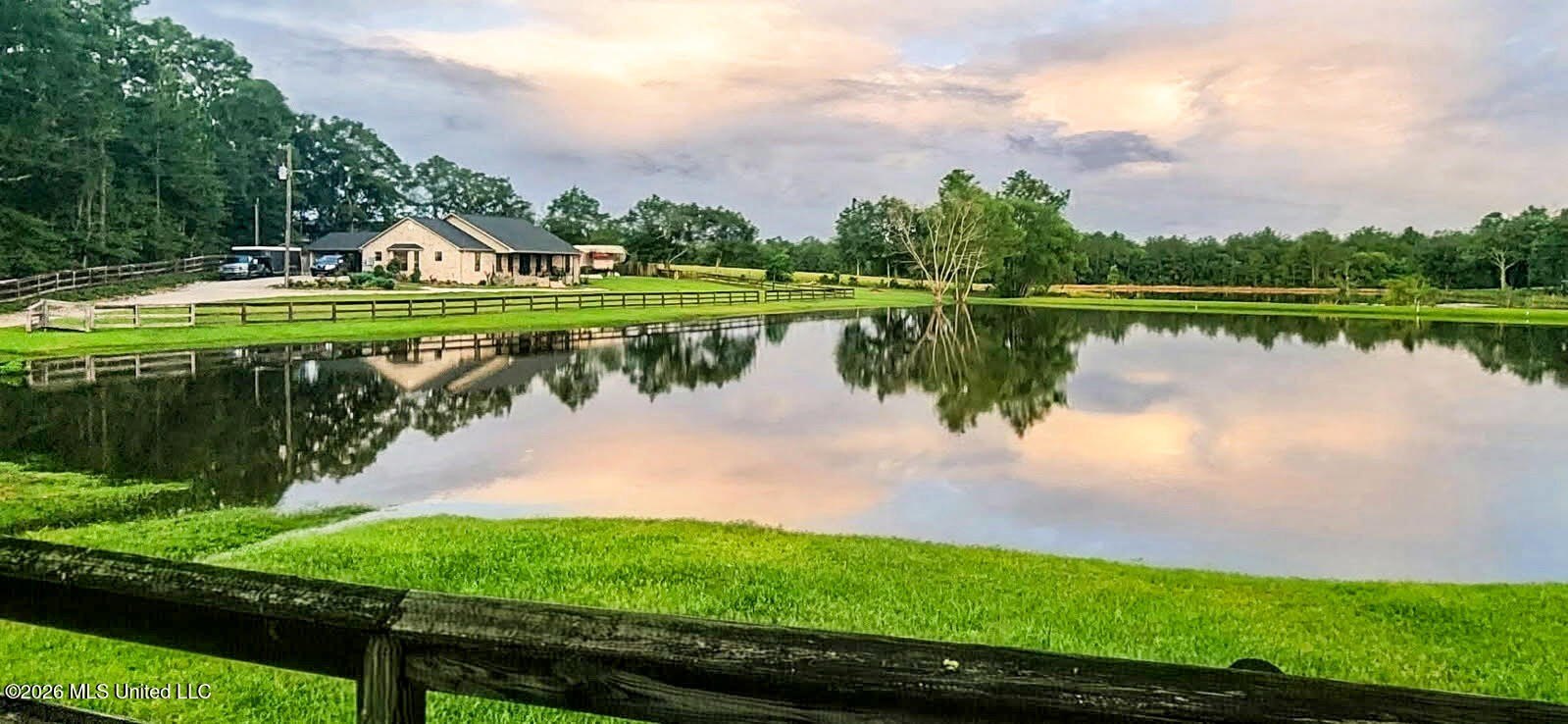 Gulfport, Mississippi, 39503, United States, 3 Bedrooms Bedrooms, ,3 BathroomsBathrooms,Residential,For Sale,2044852