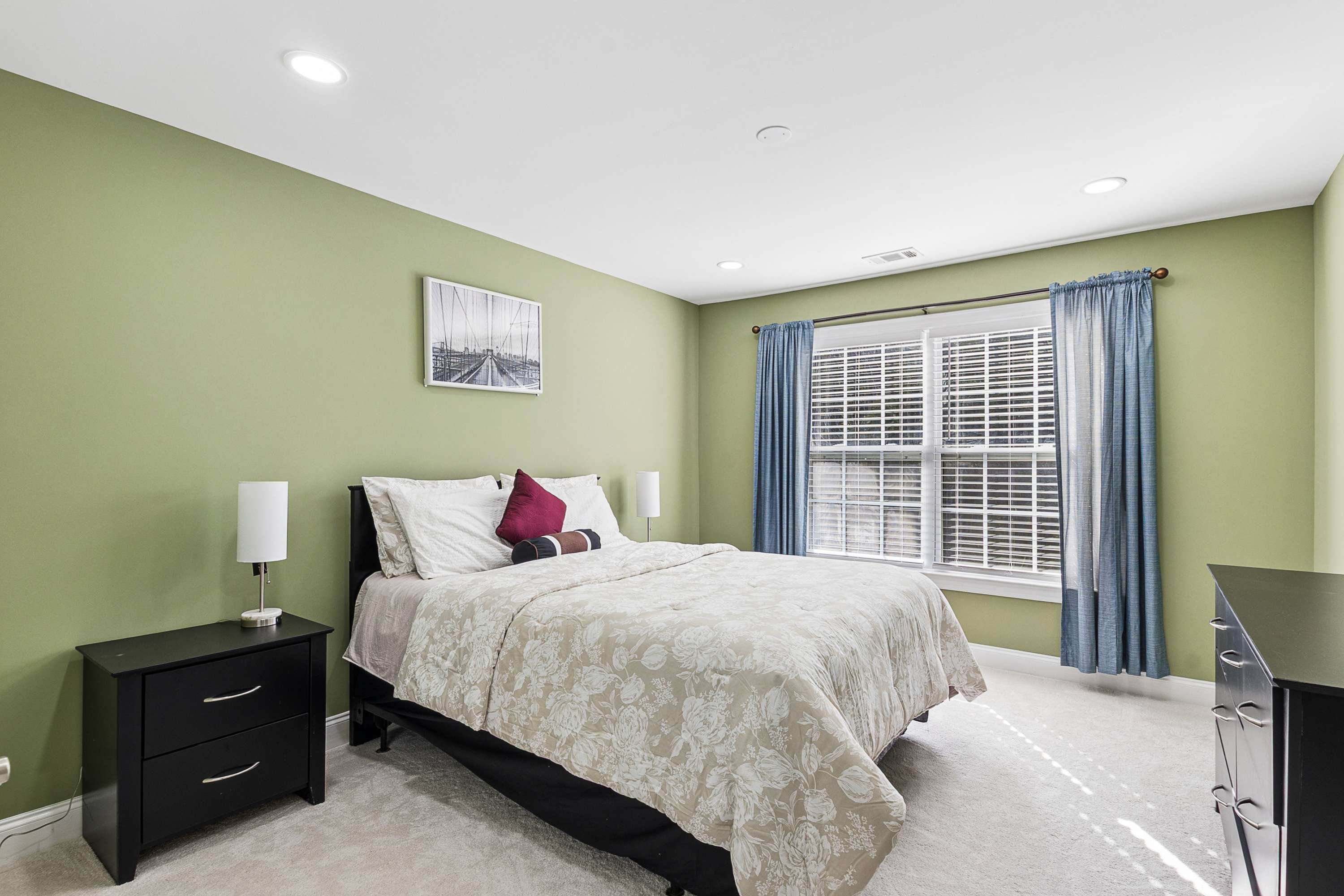  Beautifully Updated Home in Sought-After Swim and Tennis Neighborhood - 物件實景