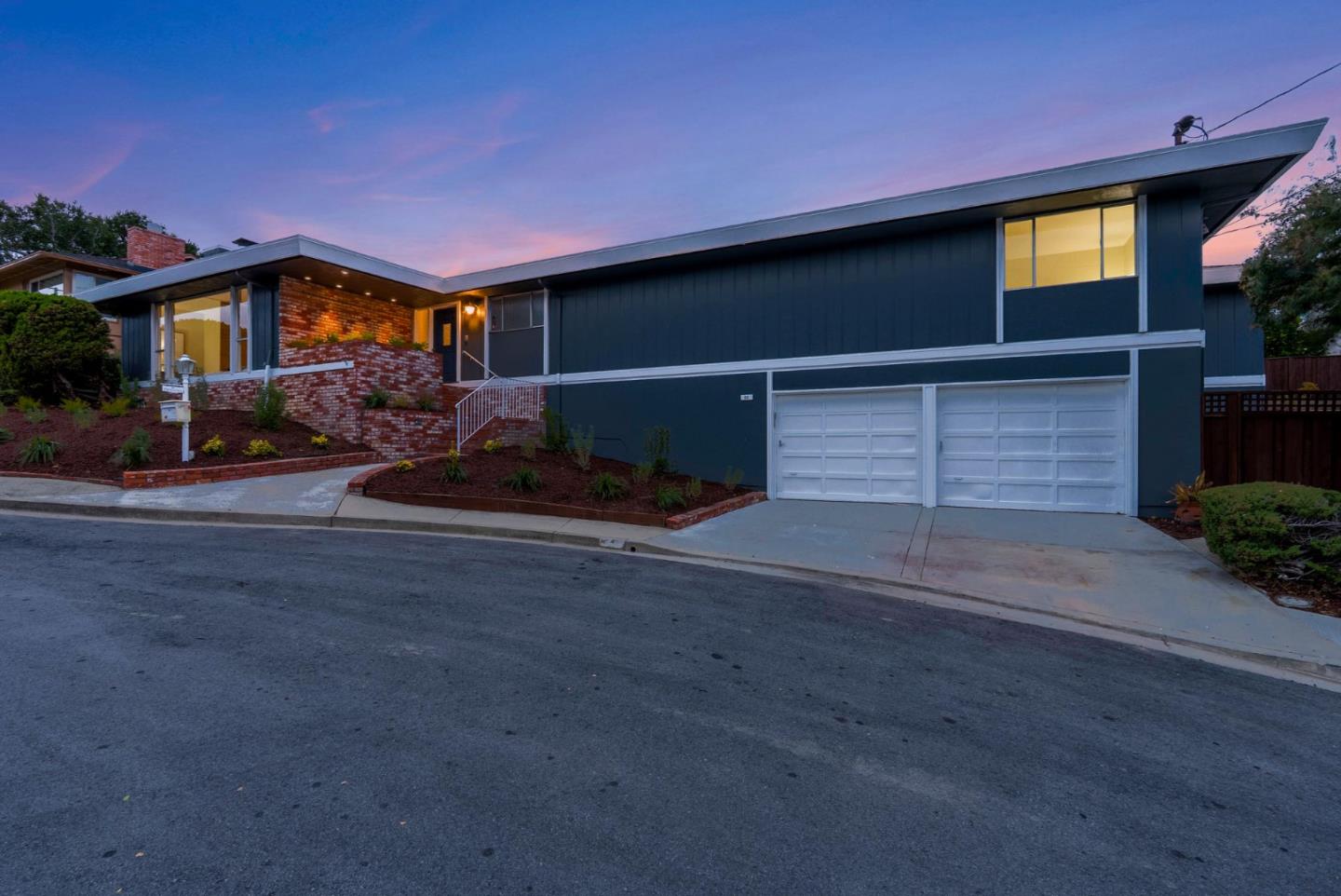 Millbrae, California, 94030, United States, 4 Bedrooms Bedrooms, ,3 BathroomsBathrooms,Residential,For Sale,1989349