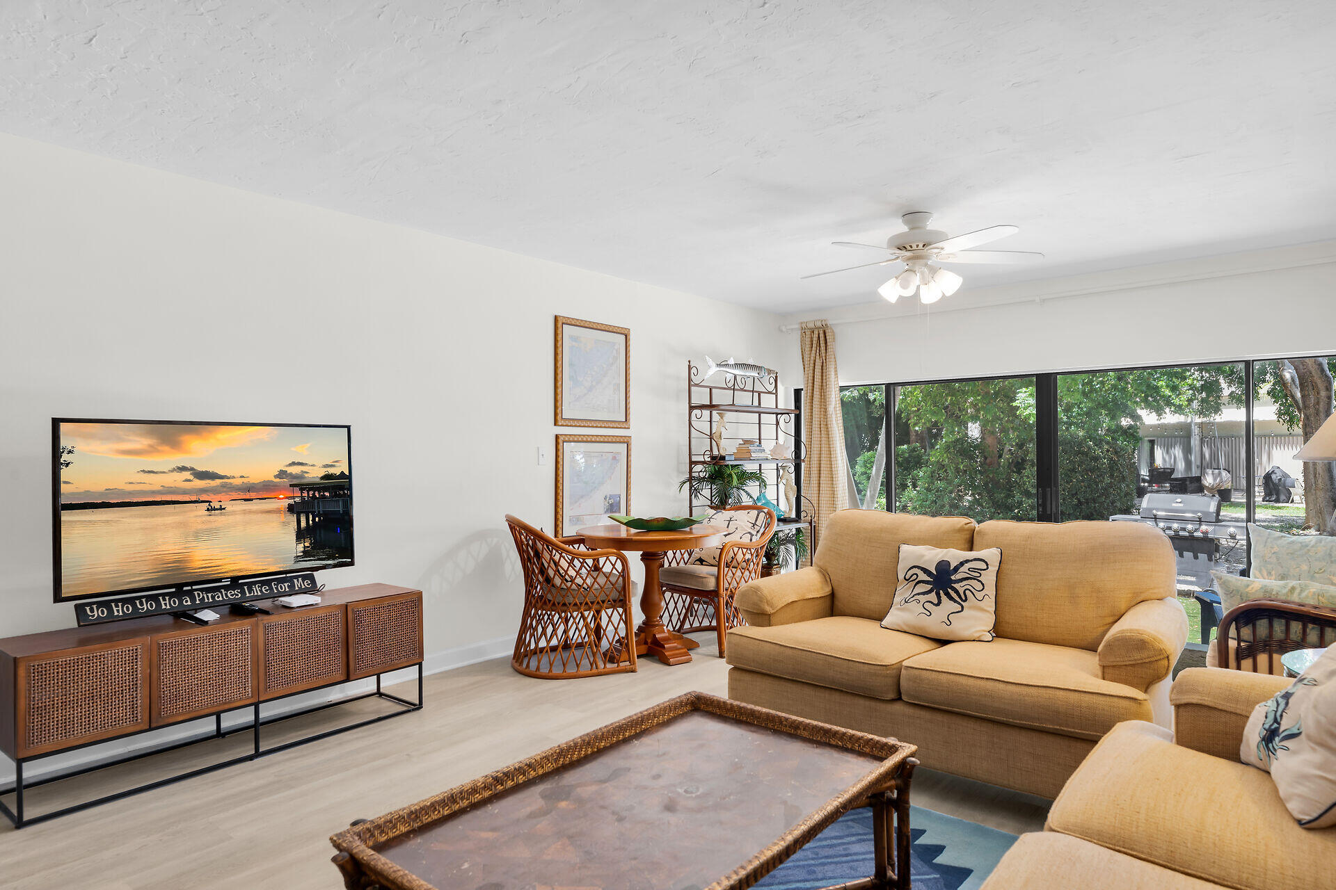 ISLAMORADA, Florida, 33036, United States, 2 Bedrooms Bedrooms, ,2 BathroomsBathrooms,Residential,For Sale,1874180
