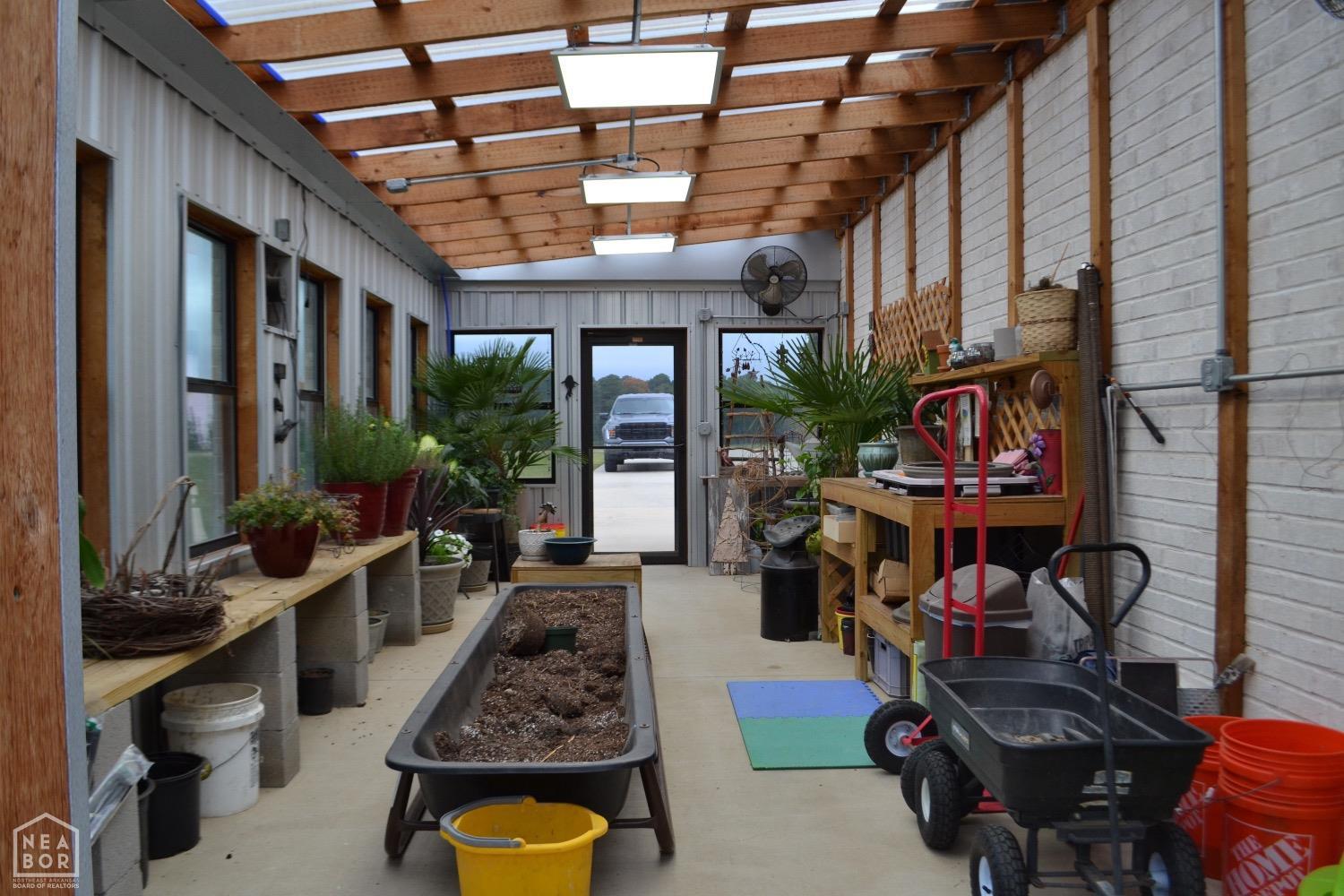 Jonesboro, Arkansas, 72405, United States, 5 Bedrooms Bedrooms, ,5 BathroomsBathrooms,Residential,For Sale,1983308