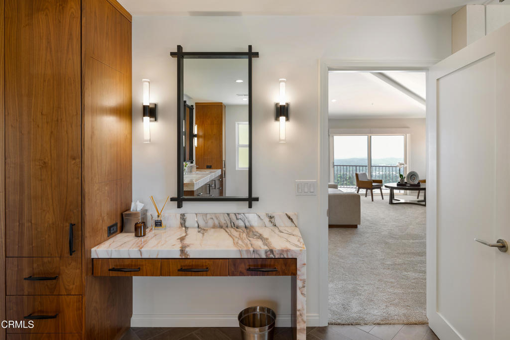 Altadena, California, 91001, United States, 5 Bedrooms Bedrooms, ,6 BathroomsBathrooms,Residential,For Sale,1989048