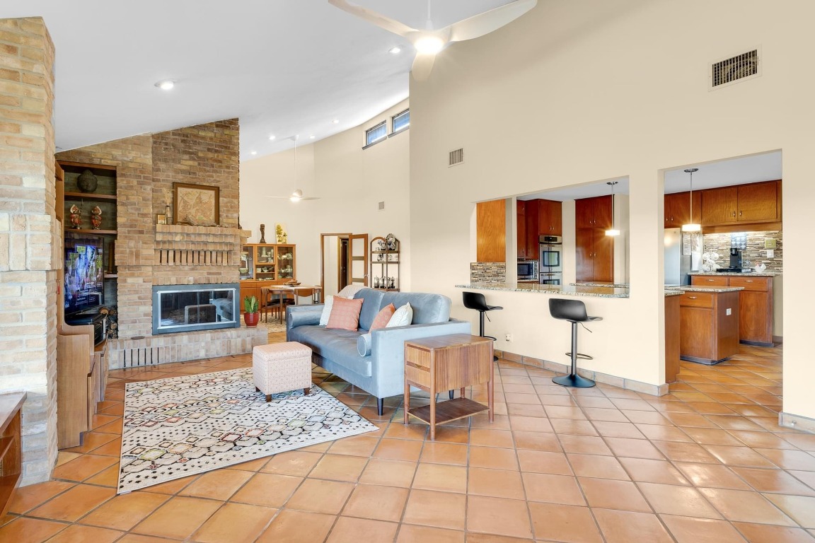 Dripping Springs, Texas, 78620, United States, 3 Bedrooms Bedrooms, ,2 BathroomsBathrooms,Residential,For Sale,1752419