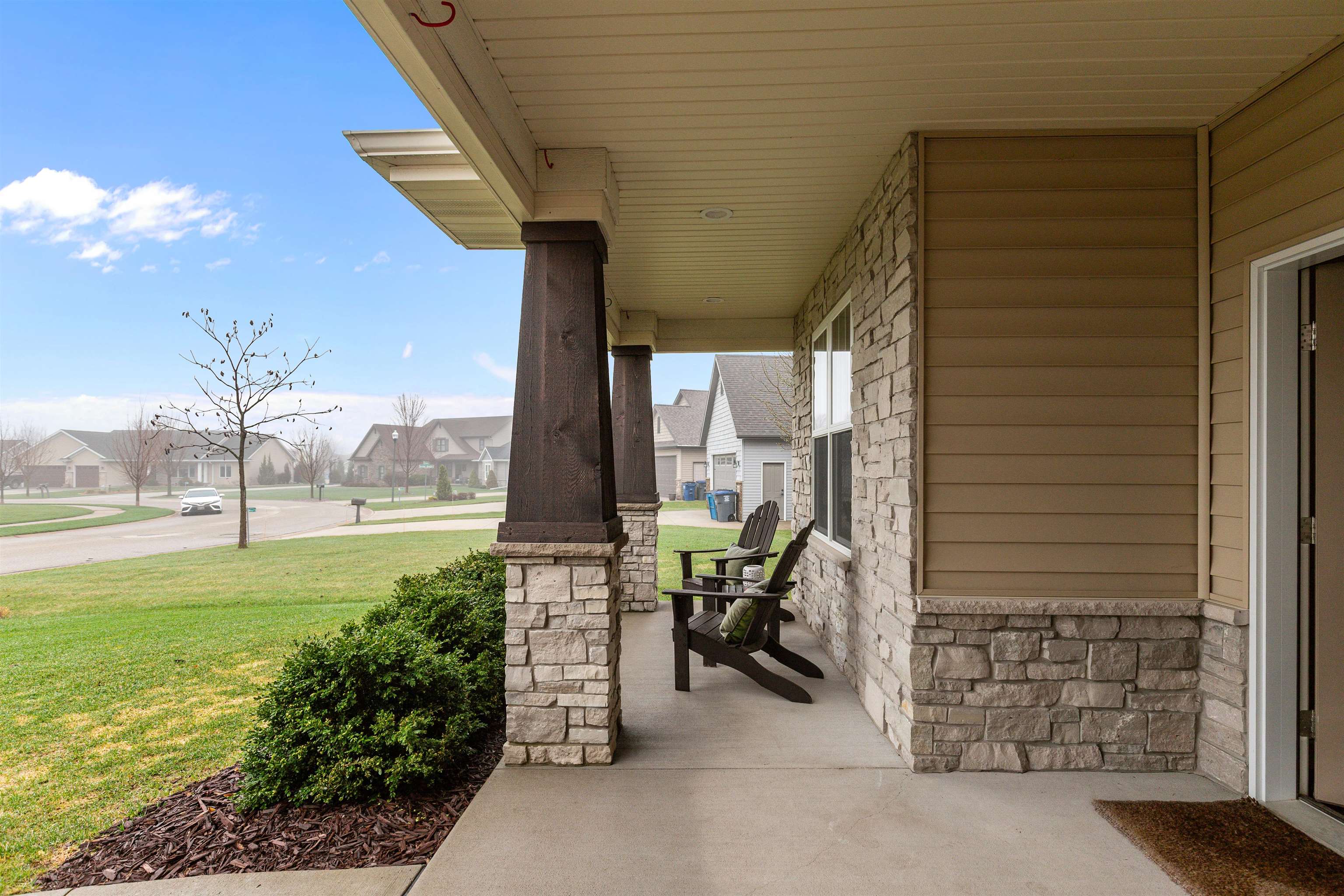 Greenville, Wisconsin, 54942-8126, United States, 6 Bedrooms Bedrooms, ,5 BathroomsBathrooms,Residential,For Sale,2040409