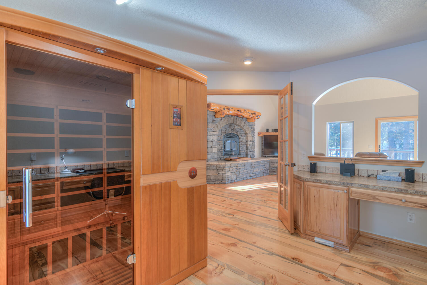 Bend, Oregon, 97707, United States, 5 Bedrooms Bedrooms, ,3 BathroomsBathrooms,Residential,For Sale,2010023