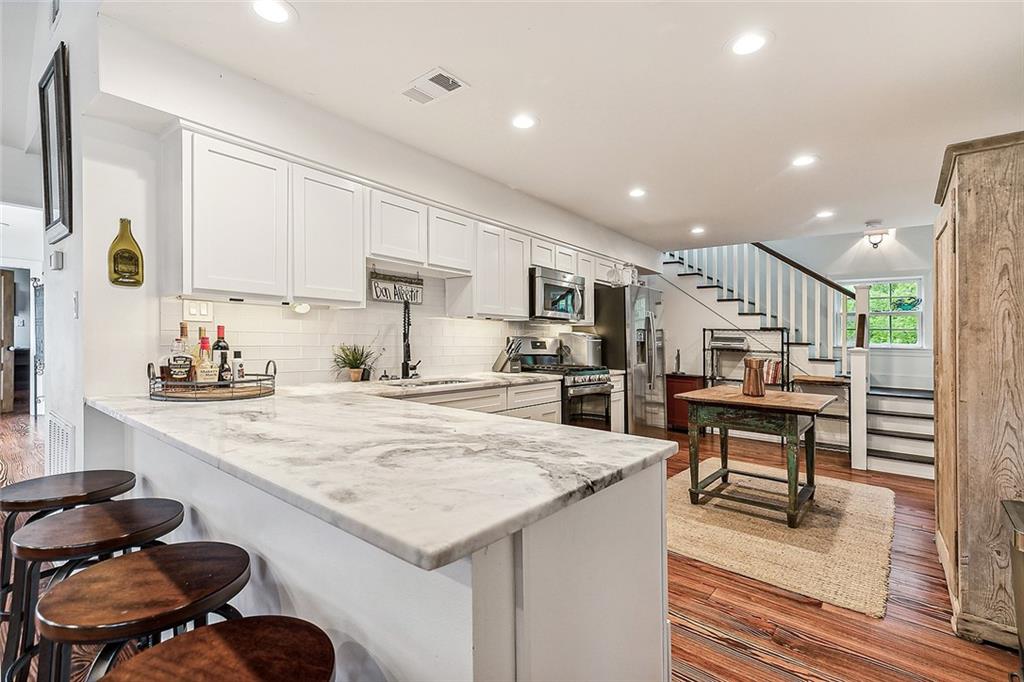 115 Holly Street, Mandeville, Louisiana, 70448, United States, 7 Bedrooms Bedrooms, ,7 BathroomsBathrooms,Residential,For Sale,115 Holly Street,1637916