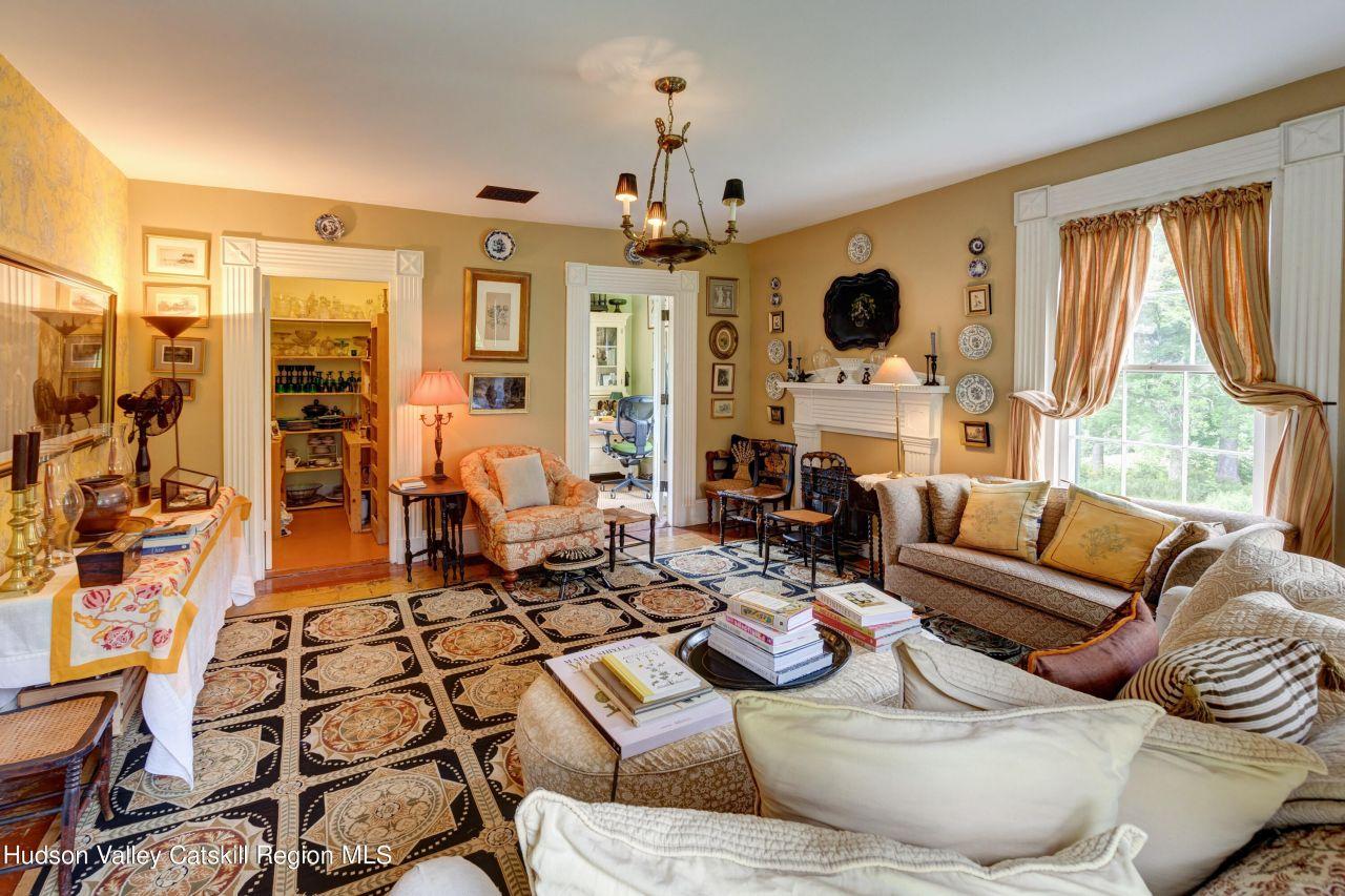 Bovina, New York, 13740, United States, 4 Bedrooms Bedrooms, ,2 BathroomsBathrooms,Residential,For Sale,1826483