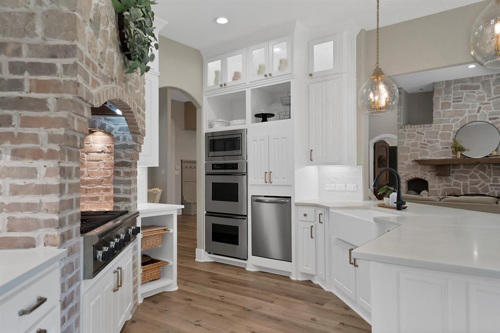 Gunter, Texas, 75058, United States, 4 Bedrooms Bedrooms, ,3 BathroomsBathrooms,Residential,For Sale,1926422