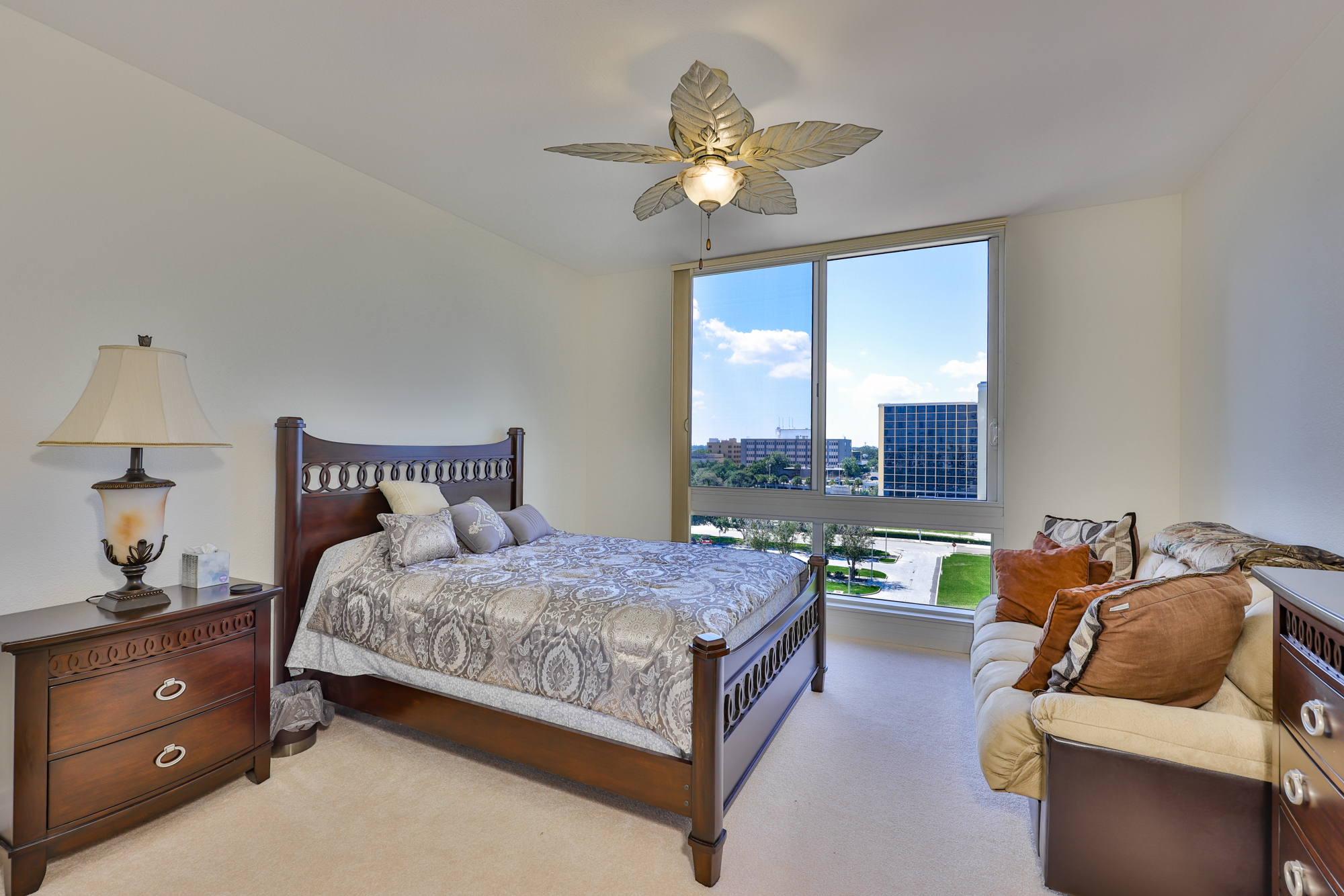 Clearwater, Florida, 33755, United States, 2 Bedrooms Bedrooms, ,2 BathroomsBathrooms,Residential,For Sale,1983335