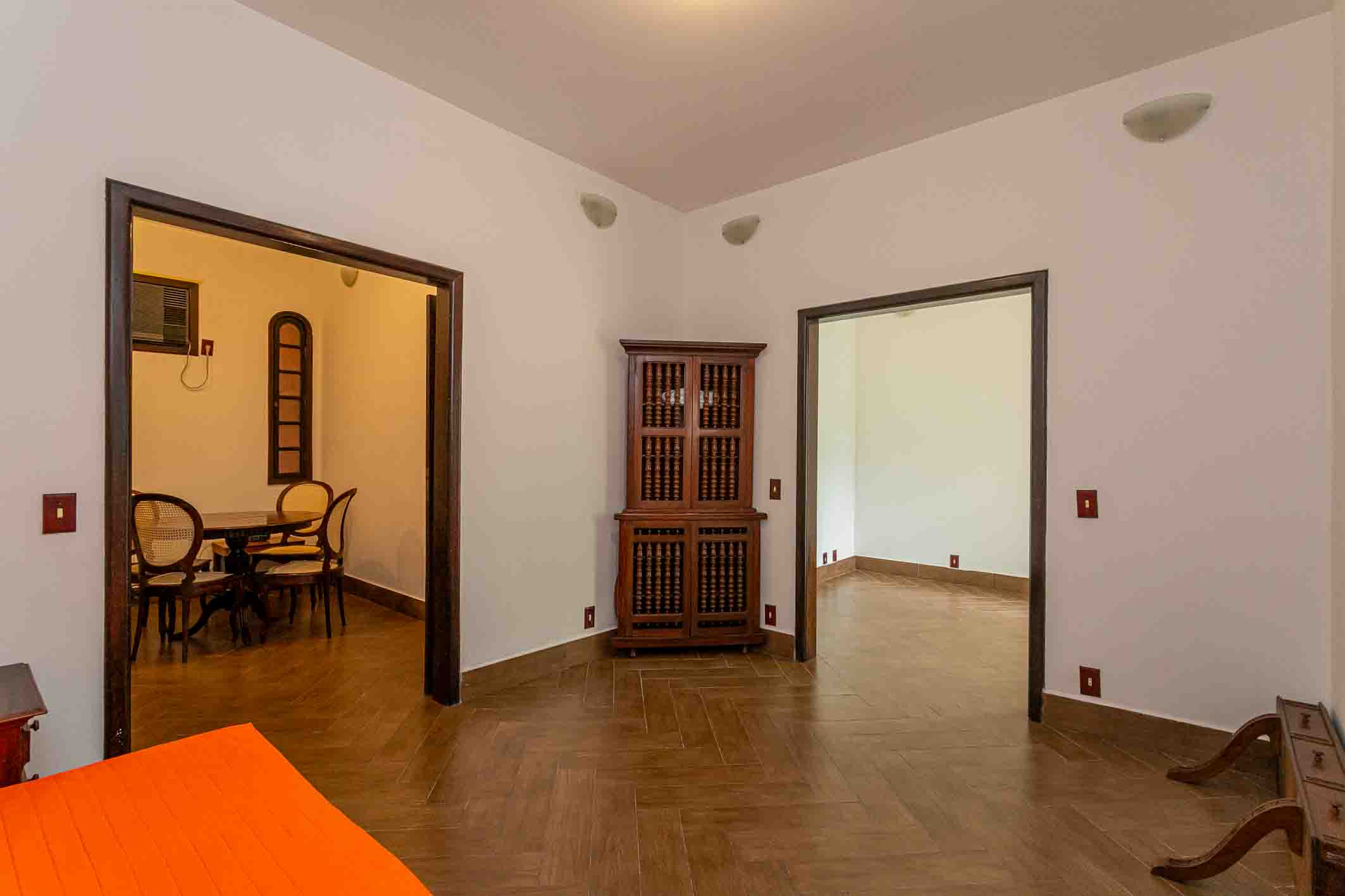  Residence on a quiet street with expansion potential - 物件實景