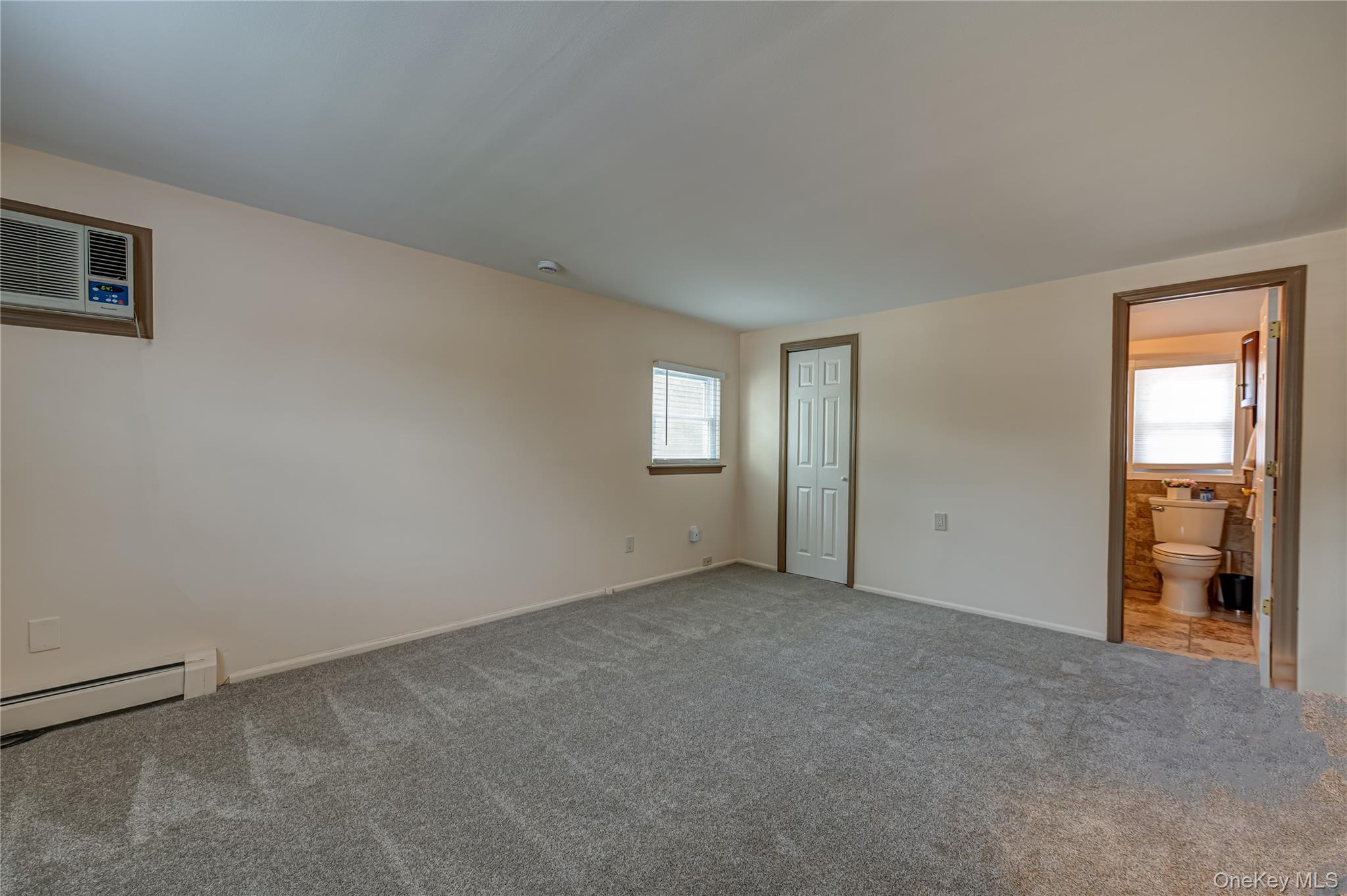  16 Sussex Lane, Lake Grove, NY, 11755 - 物件實景