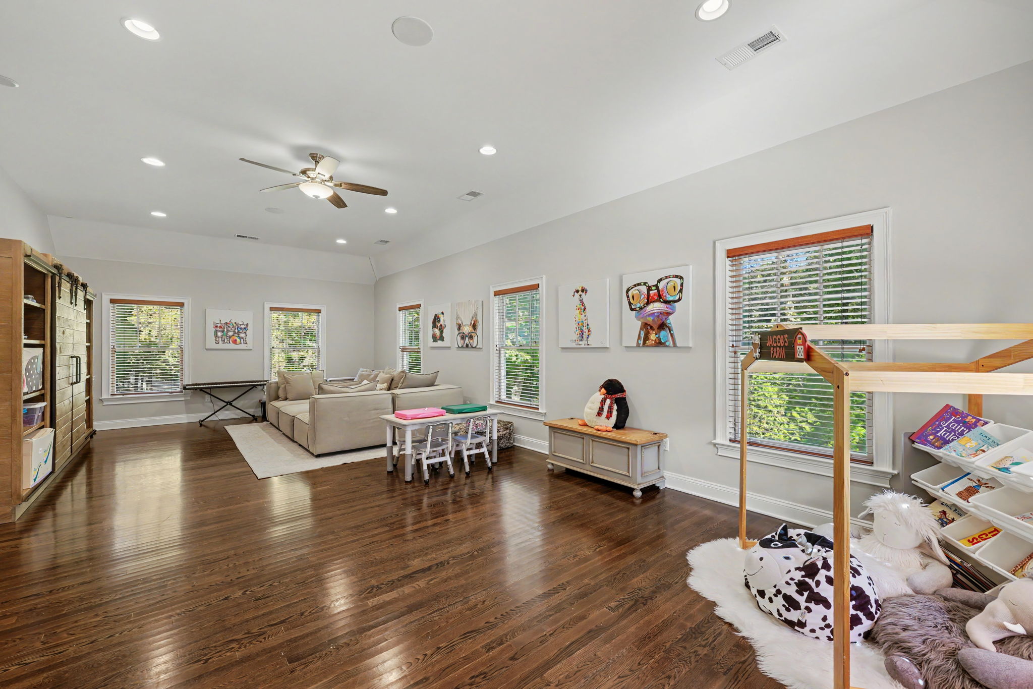  443 Brambley Hedge Circle - 物件實景
