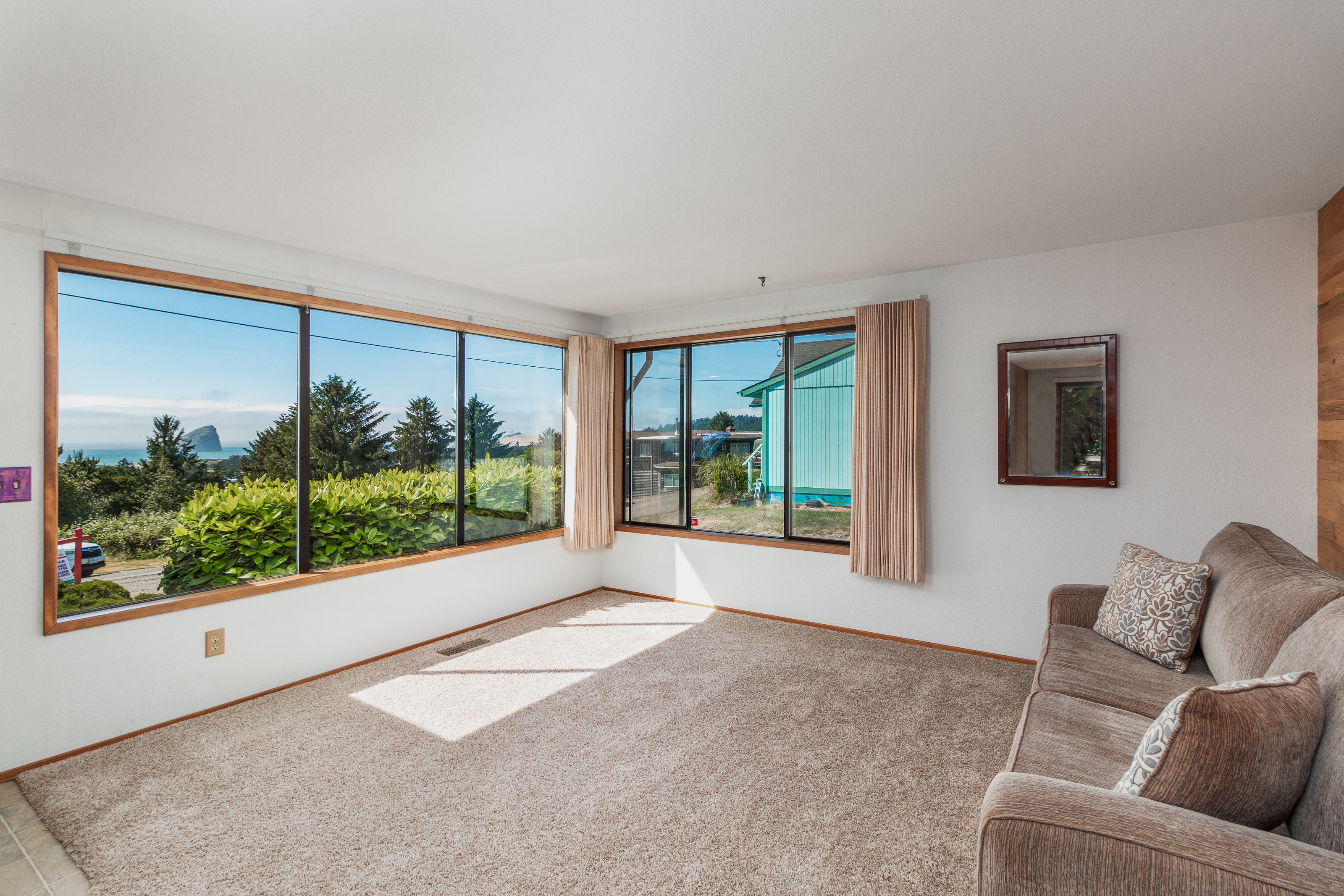 Pacific City, Oregon, 97135, United States, 3 Bedrooms Bedrooms, ,3 BathroomsBathrooms,Residential,For Sale,1976826