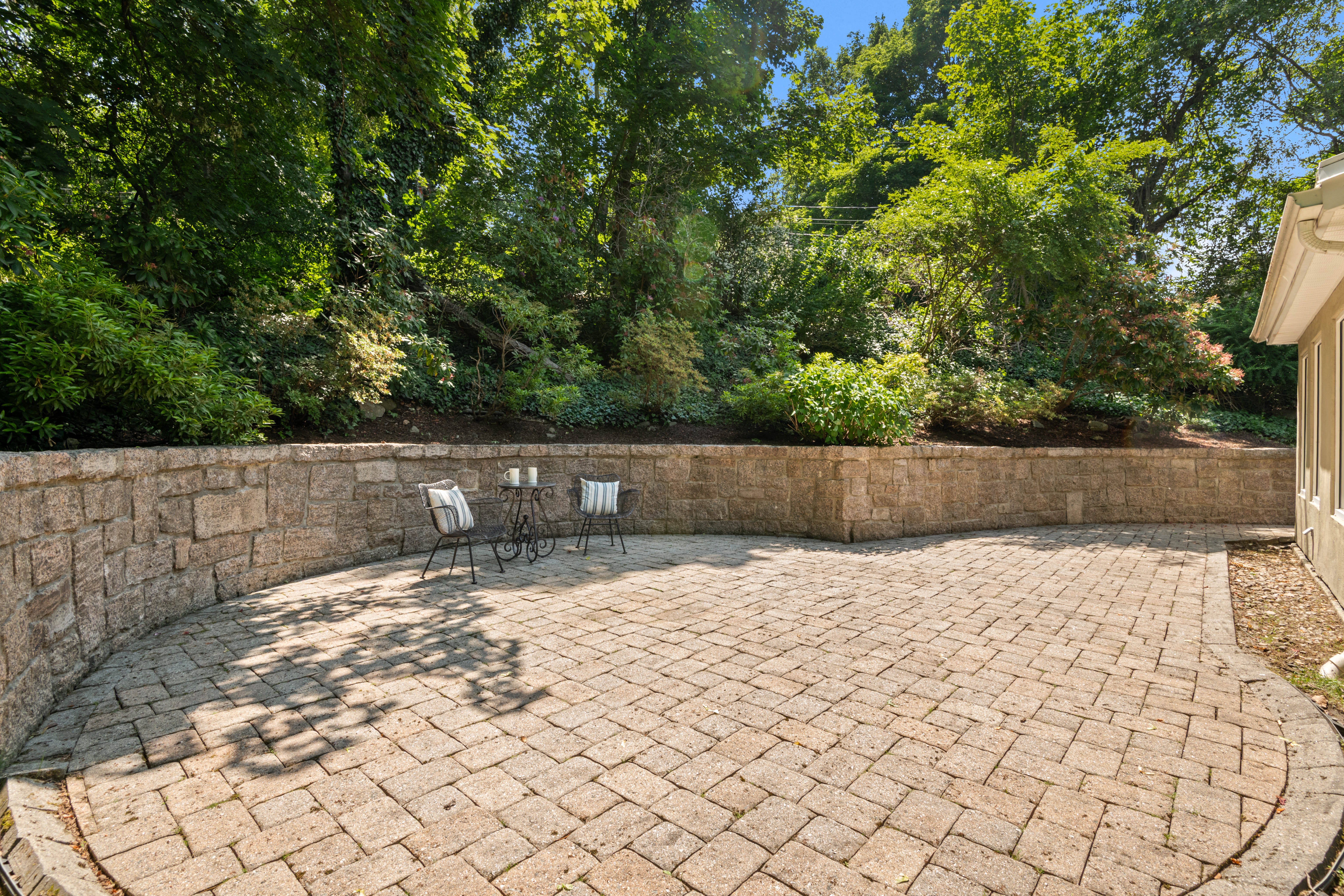  6 Wareland Road, Wellesley, MA, 02481 - 物件實景