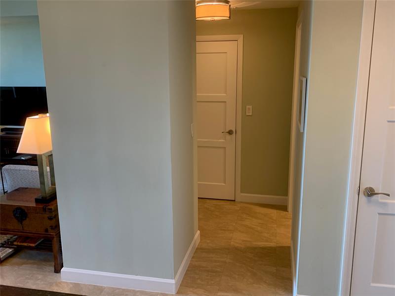 Wilton Manors, Florida, 33305, United States, 2 Bedrooms Bedrooms, ,2 BathroomsBathrooms,Residential,For Sale,2001812