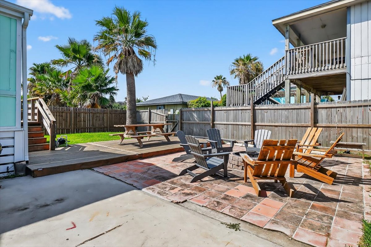 Port Aransas, Texas, 78373, United States, 3 Bedrooms Bedrooms, ,2 BathroomsBathrooms,Residential,For Sale,1973811