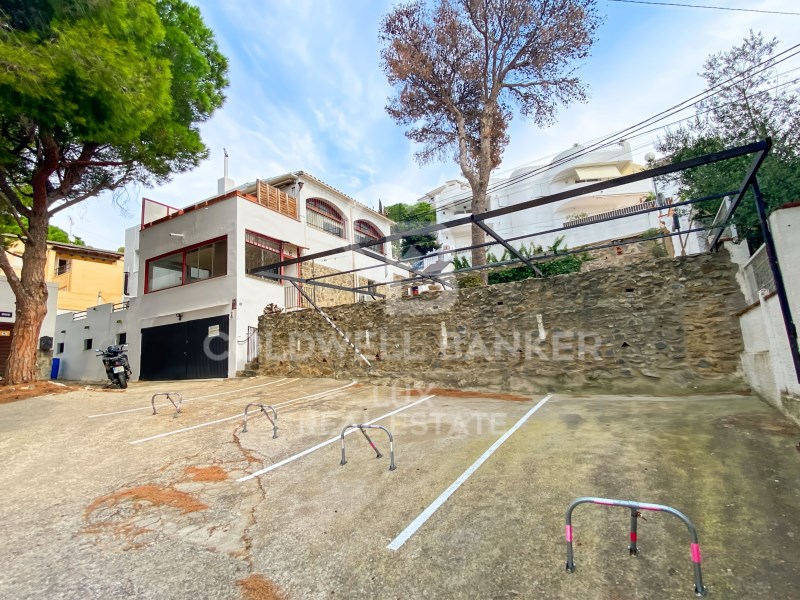 Roses, Catalonia, ES, 4 Bedrooms Bedrooms, ,2 BathroomsBathrooms,Residential,For Sale,1932080