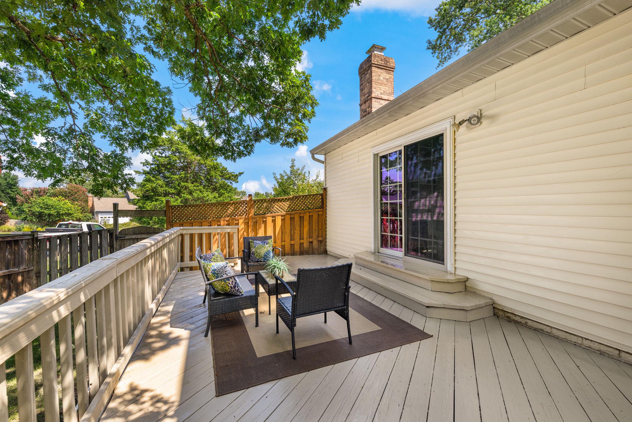  6520 White Post Road, Centreville, VA, 20121 - 物件實景