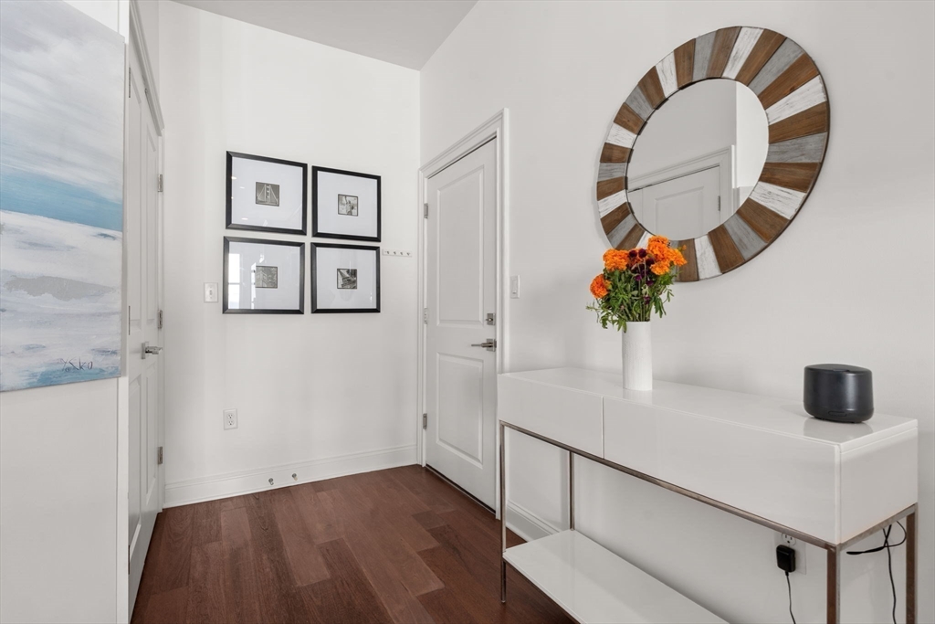 Boston, Massachusetts, 02127, United States, 2 Bedrooms Bedrooms, ,2 BathroomsBathrooms,Residential,For Sale,1987750