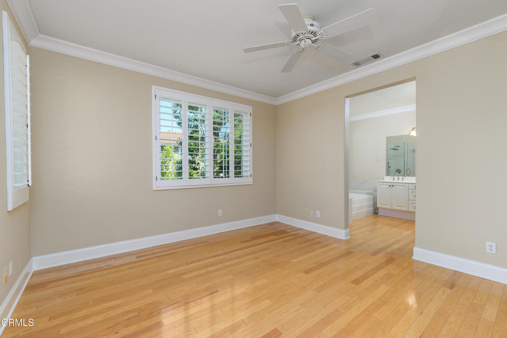 Camarillo, California, 93012, United States, 2 Bedrooms Bedrooms, ,2 BathroomsBathrooms,Residential,For Sale,1981052