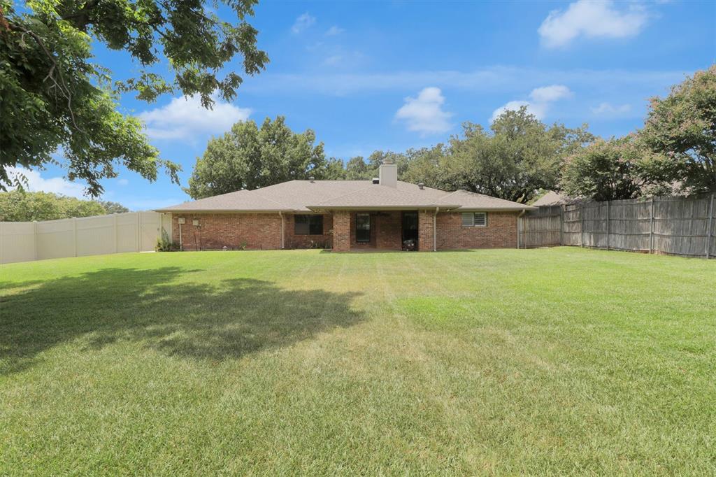 Highland Village, Texas, 75077, United States, 4 Bedrooms Bedrooms, ,2 BathroomsBathrooms,Residential,For Sale,1928390